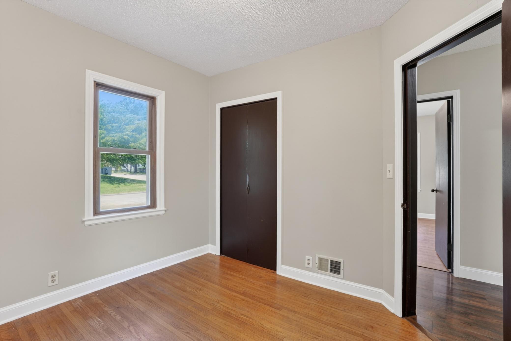View of Residential at 3633 Lowry Avenue, Robbinsdale MN 55422, Robbinsdale (10 of 21) - Mike Wilen | Minnesota Team Real Estate