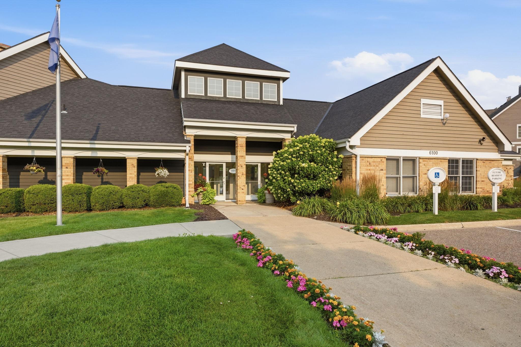 View of Residential at 6048 Chasewood Parkway #1, Minnetonka MN 55343, Minnetonka (27 of 36) - Mike Wilen | Minnesota Team Real Estate