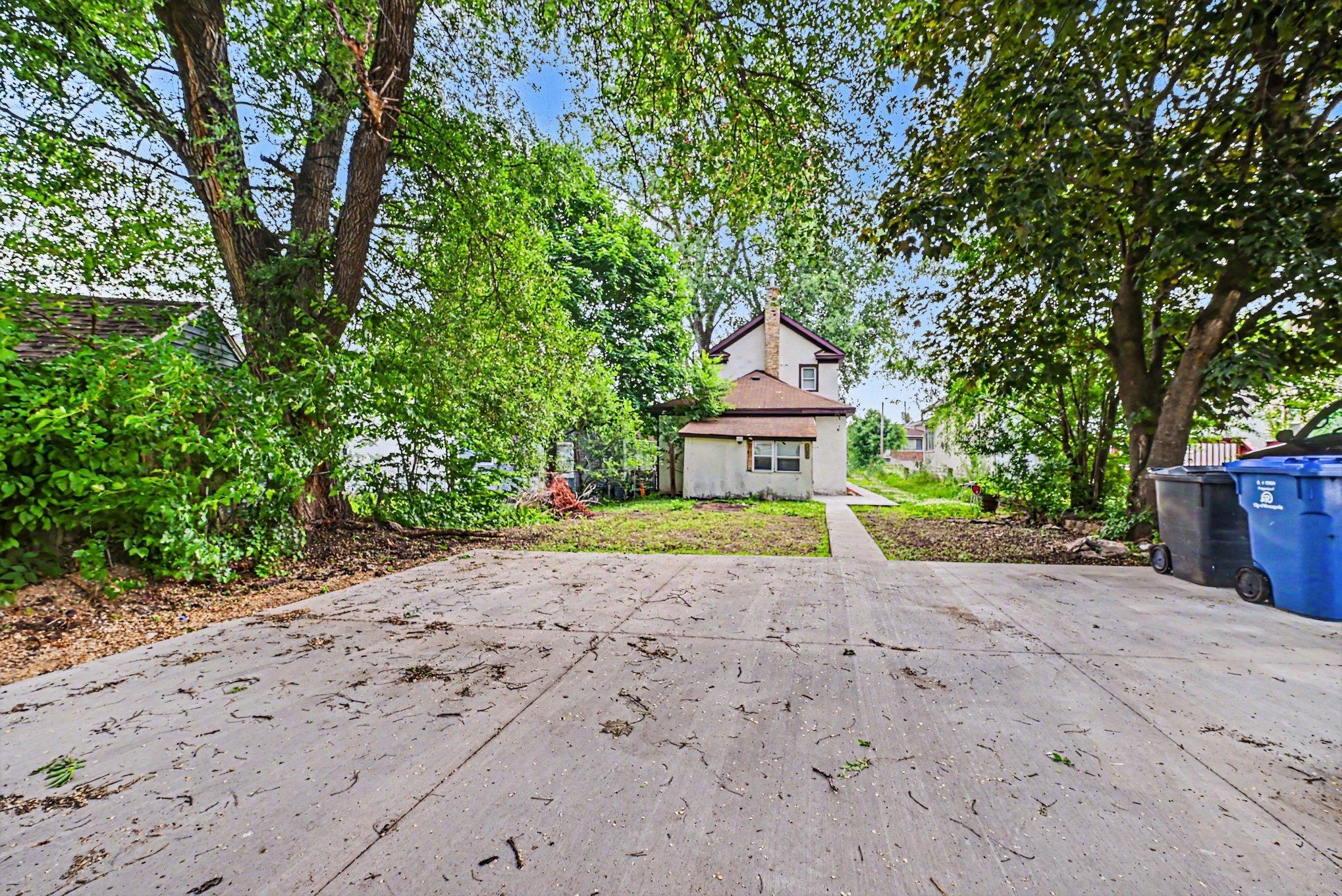 View of Residential at 3643 Fremont Avenue, Minneapolis MN 55412, Minneapolis (20 of 20) - Mike Wilen | Minnesota Team Real Estate