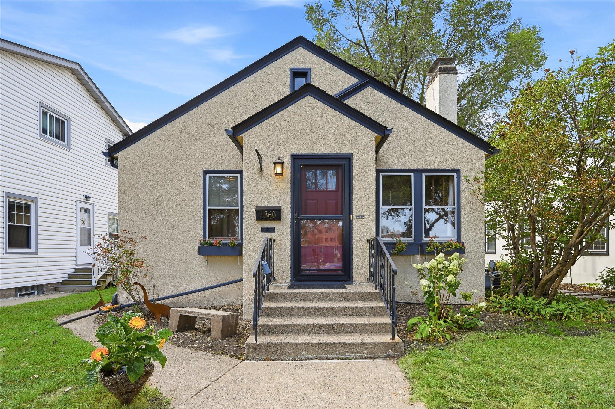 View of Single Family at 1360 Hartford Avenue, Saint Paul - Mike Wilen | Minnesota Team Real Estate