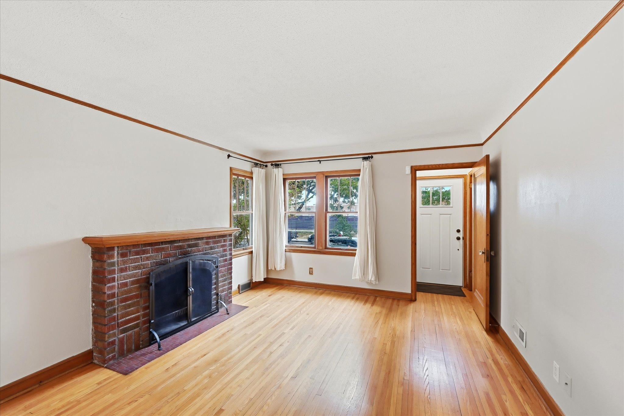 View of Residential at 1360 Hartford Avenue, Saint Paul MN 55116, Saint Paul (5 of 18) - Mike Wilen | Minnesota Team Real Estate