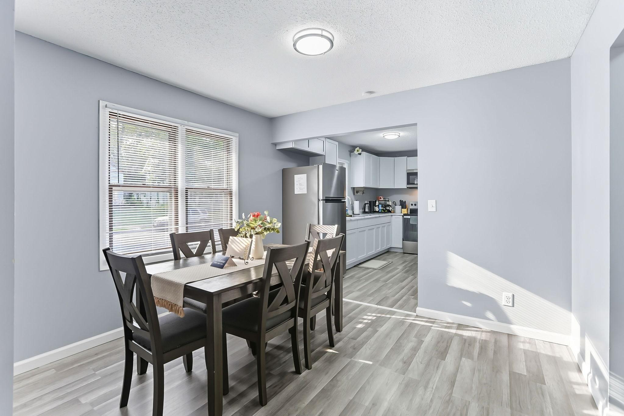 View of Residential at 2304 Sheridan Avenue, Minneapolis MN 55411, Minneapolis (9 of 29) - Mike Wilen | Minnesota Team Real Estate