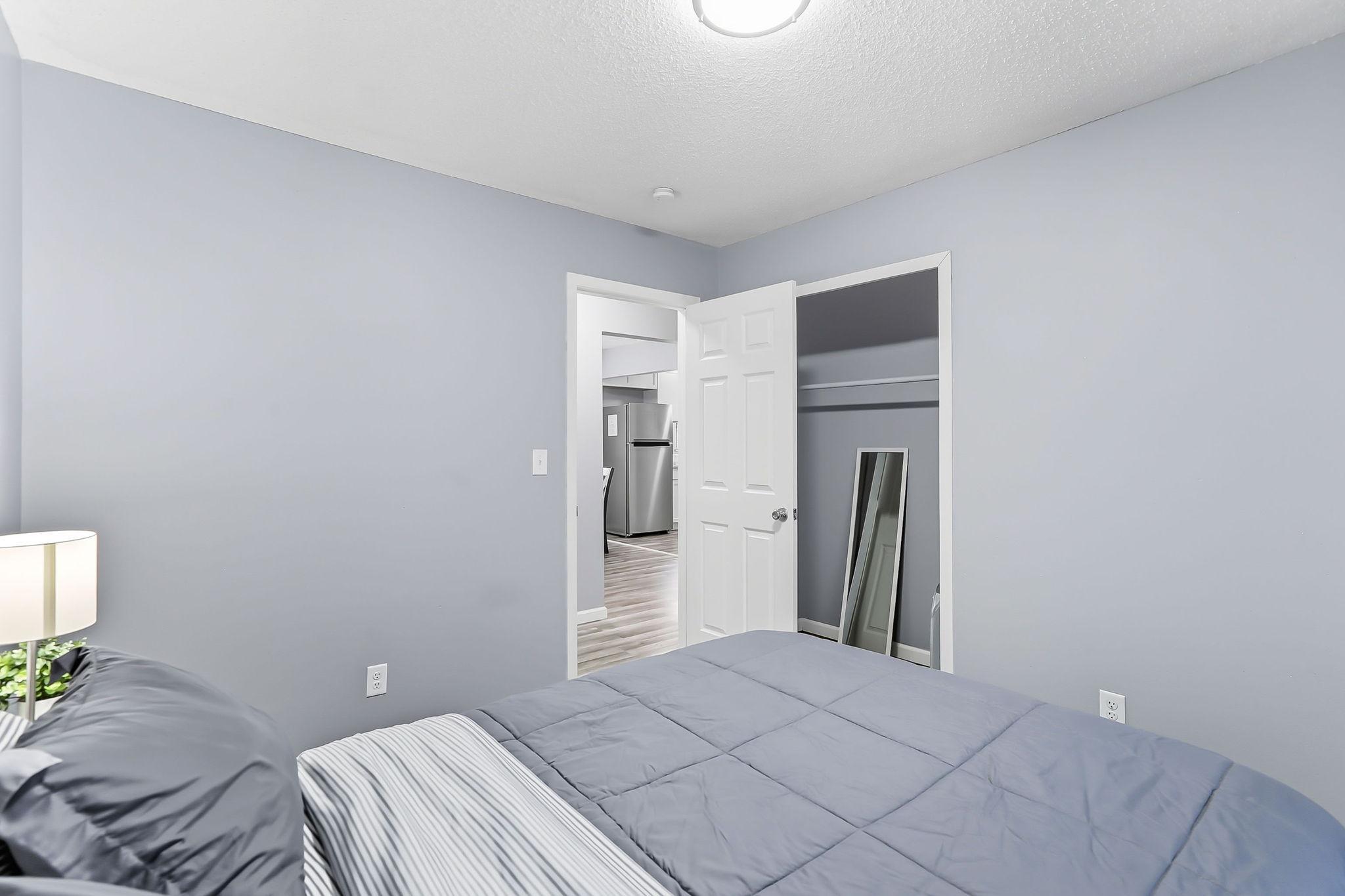 View of Residential at 2304 Sheridan Avenue, Minneapolis MN 55411, Minneapolis (15 of 29) - Mike Wilen | Minnesota Team Real Estate