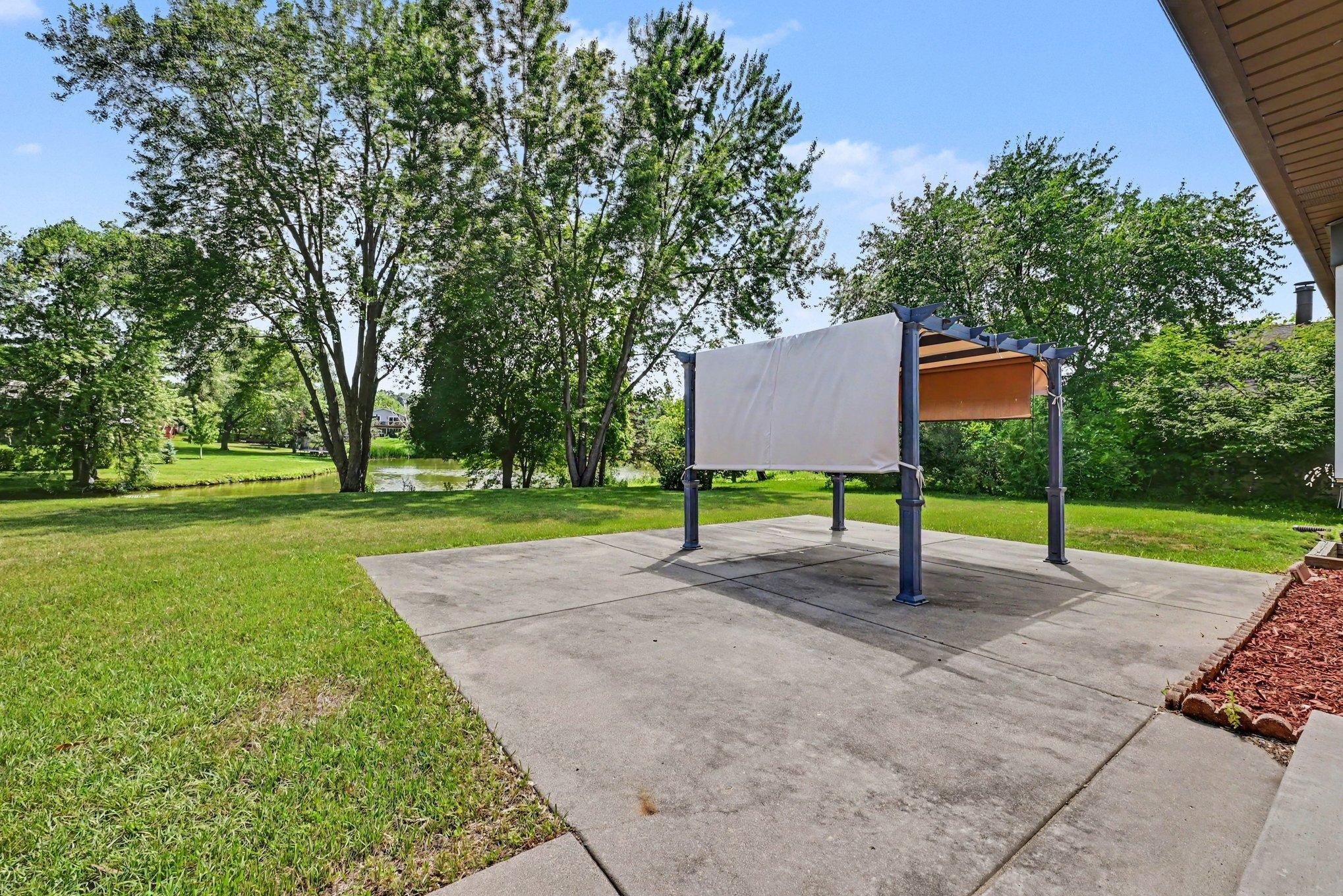 View of Residential at 15632 Heywood Way, Apple Valley MN 55124, Apple Valley (11 of 30) - Mike Wilen | Minnesota Team Real Estate