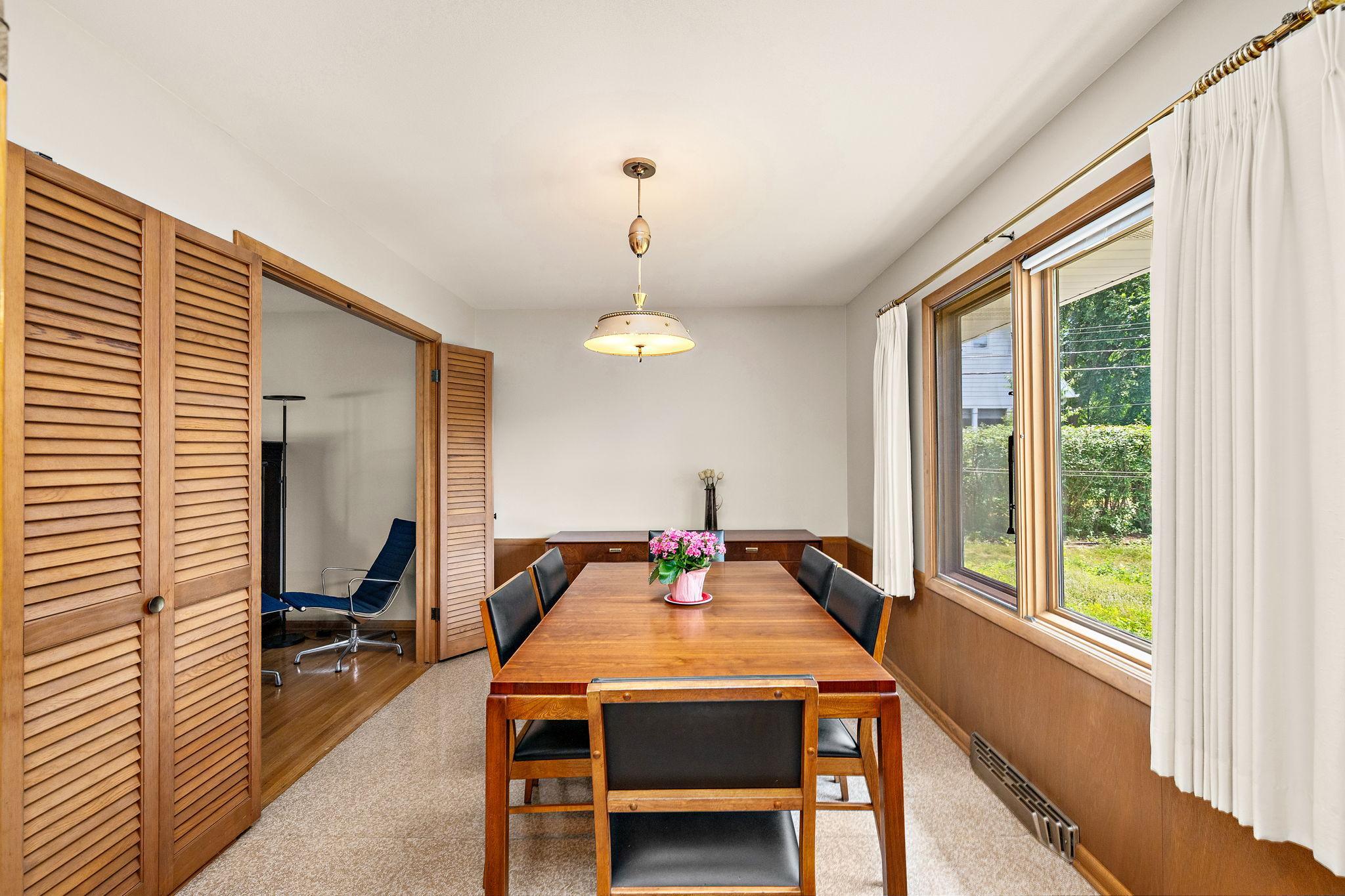 View of Residential at 6305 Maloney Avenue, Edina MN 55343, Edina (8 of 26) - Mike Wilen | Minnesota Team Real Estate