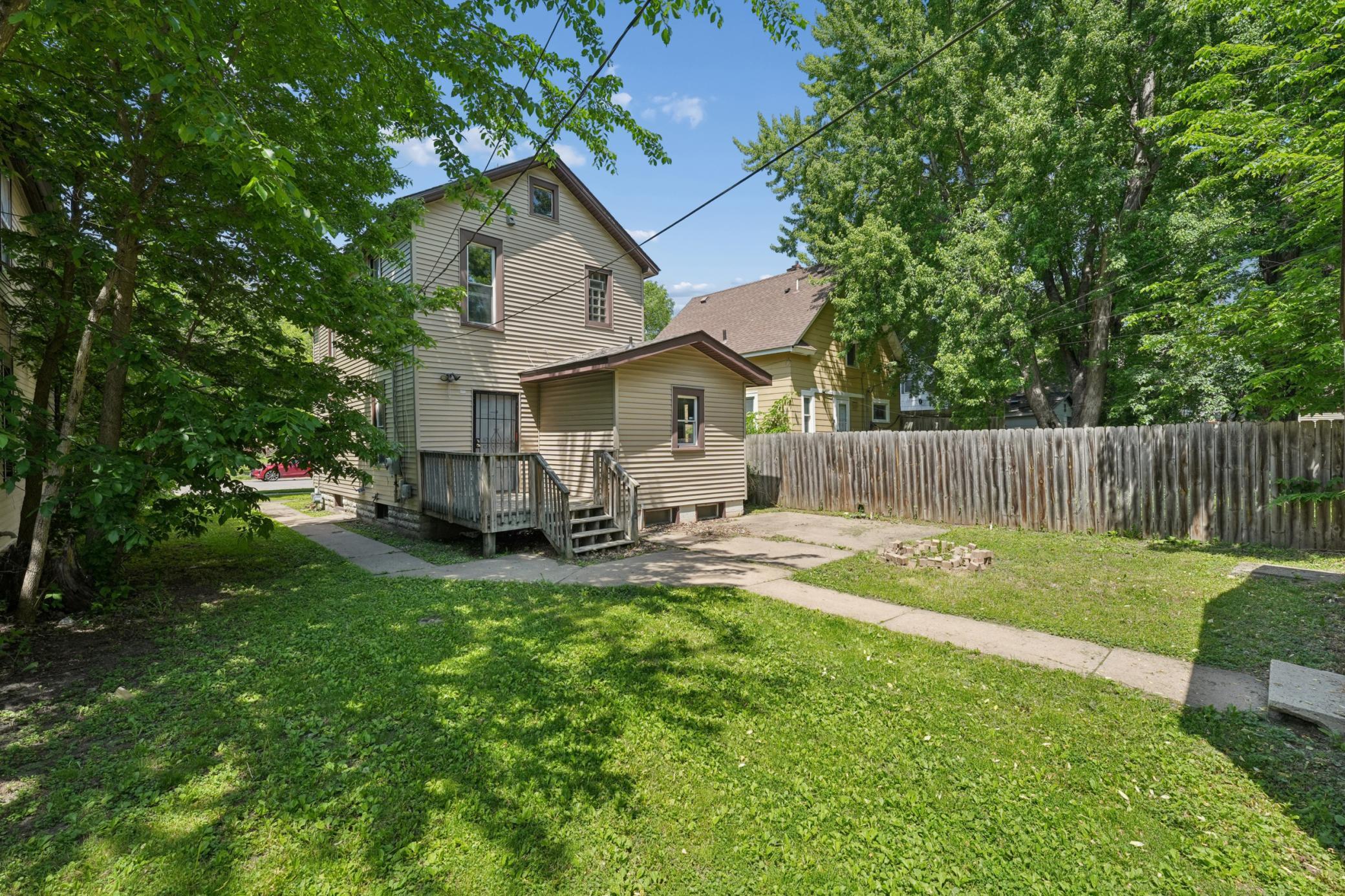 View of Residential at 2328 Sheridan Avenue, Minneapolis MN 55411, Minneapolis (24 of 31) - Mike Wilen | Minnesota Team Real Estate