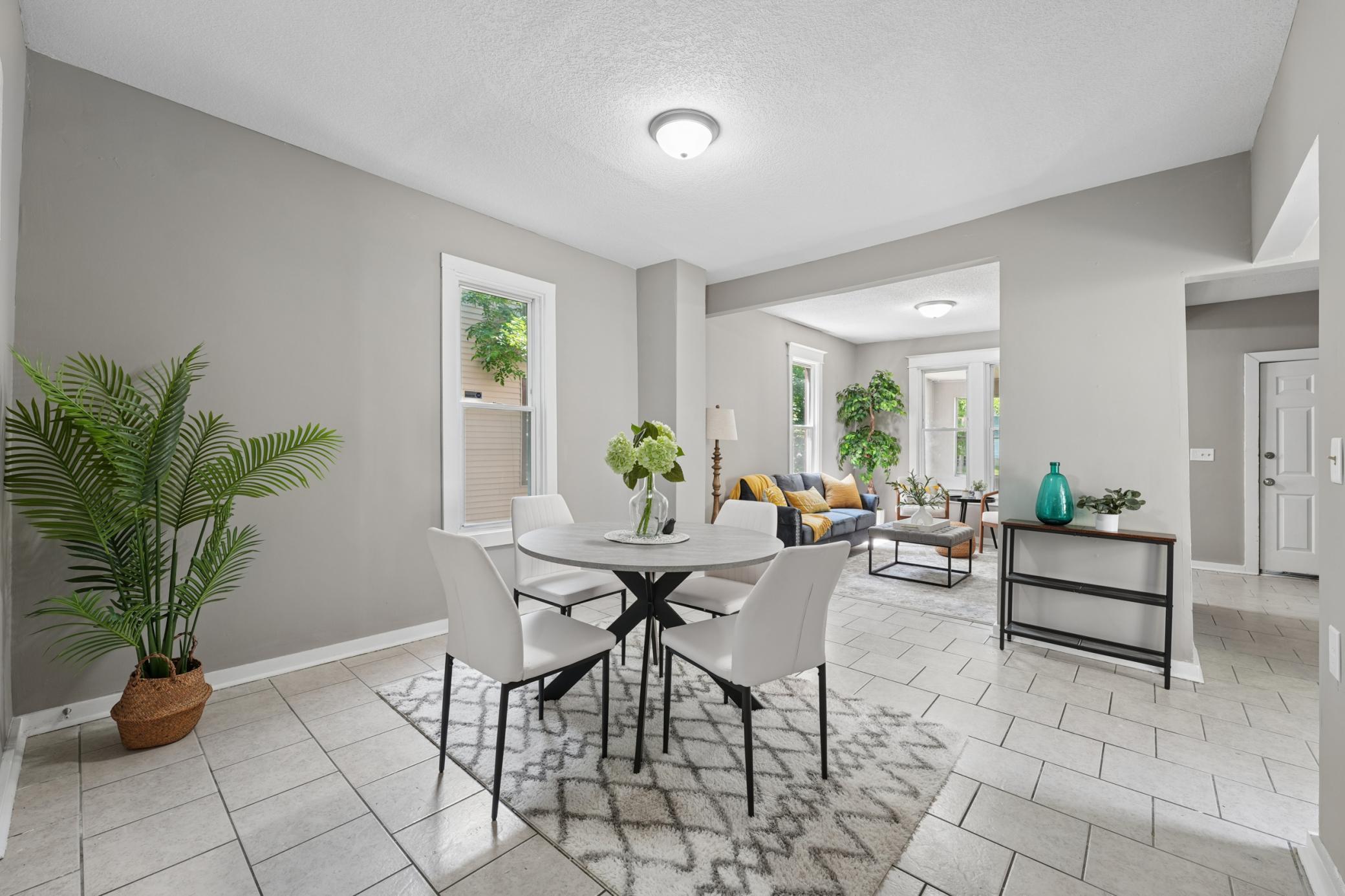 View of Residential at 2328 Sheridan Avenue, Minneapolis MN 55411, Minneapolis (10 of 31) - Mike Wilen | Minnesota Team Real Estate