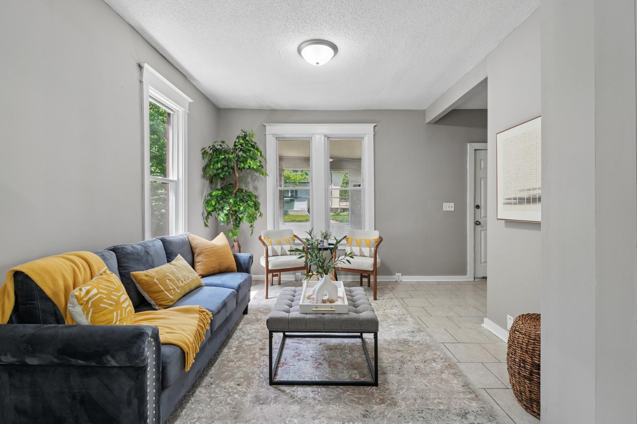View of Residential at 2328 Sheridan Avenue, Minneapolis MN 55411, Minneapolis (3 of 31) - Mike Wilen | Minnesota Team Real Estate