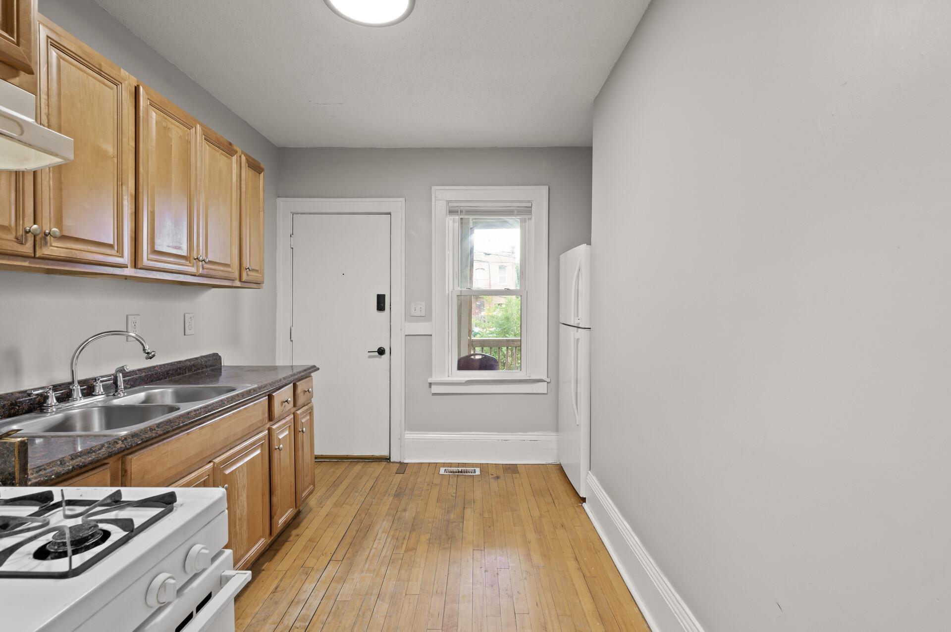 View of Residential Income at 3400 Elliot Avenue, Minneapolis MN 55407, Minneapolis (10 of 52) - Mike Wilen | Minnesota Team Real Estate