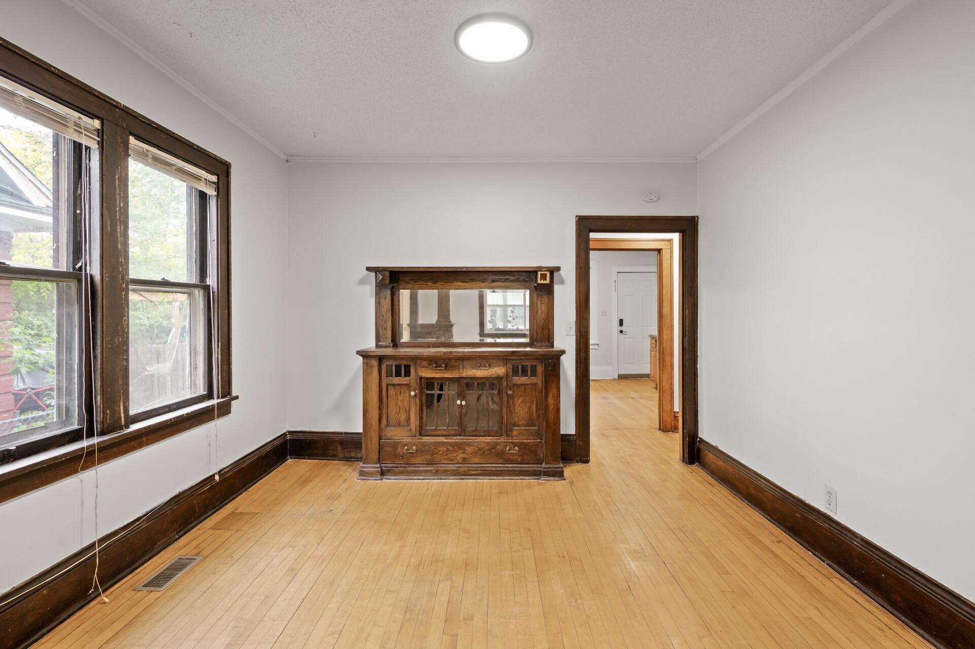 View of Residential Income at 3400 Elliot Avenue, Minneapolis MN 55407, Minneapolis (41 of 52) - Mike Wilen | Minnesota Team Real Estate