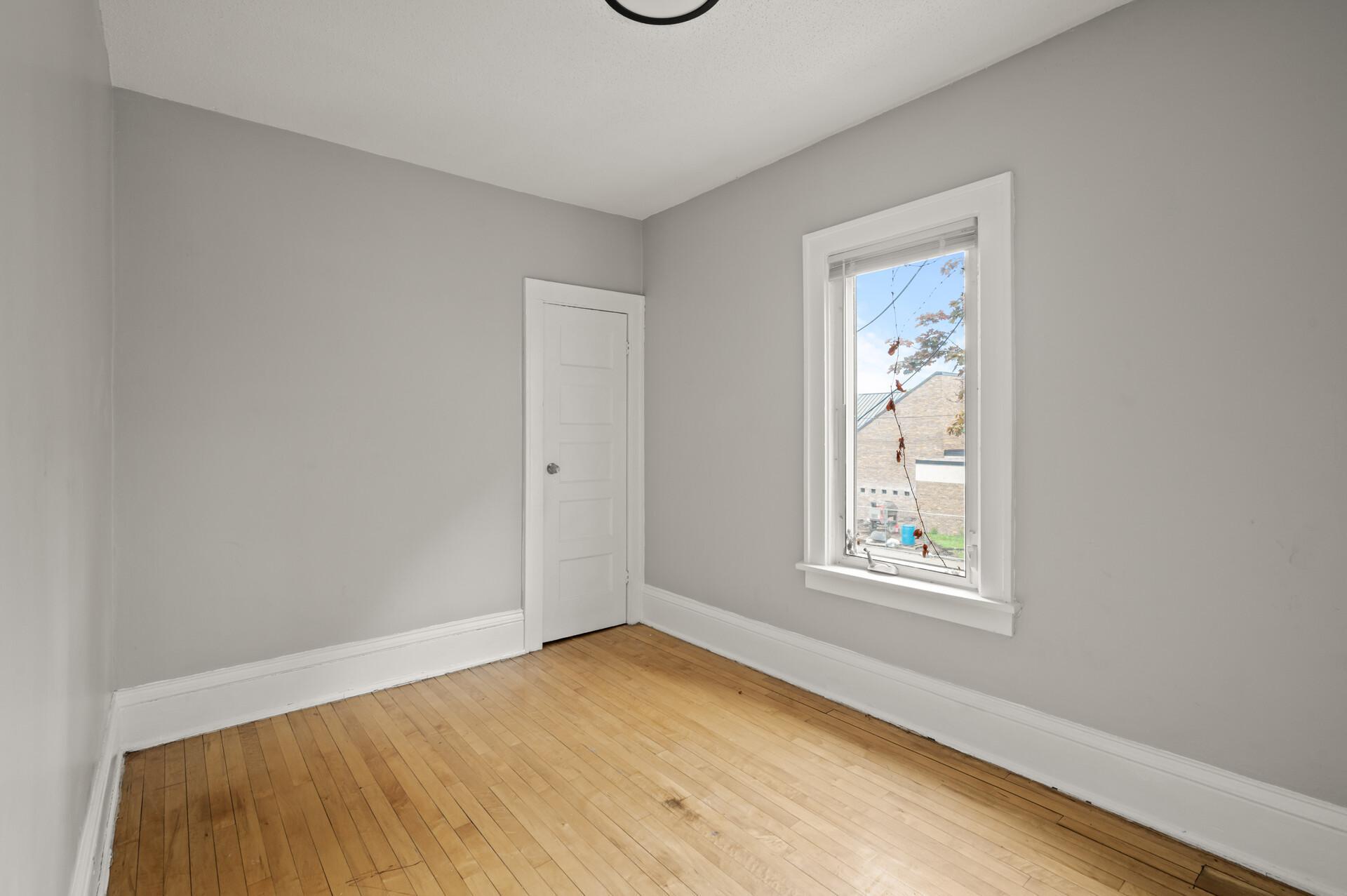 View of Residential Income at 3400 Elliot Avenue, Minneapolis MN 55407, Minneapolis (34 of 52) - Mike Wilen | Minnesota Team Real Estate