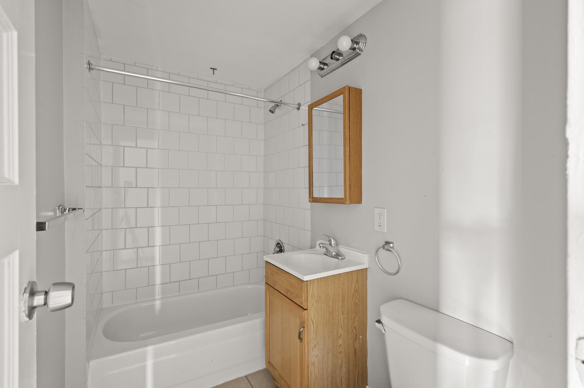 View of Residential Income at 3400 Elliot Avenue, Minneapolis MN 55407, Minneapolis (36 of 52) - Mike Wilen | Minnesota Team Real Estate
