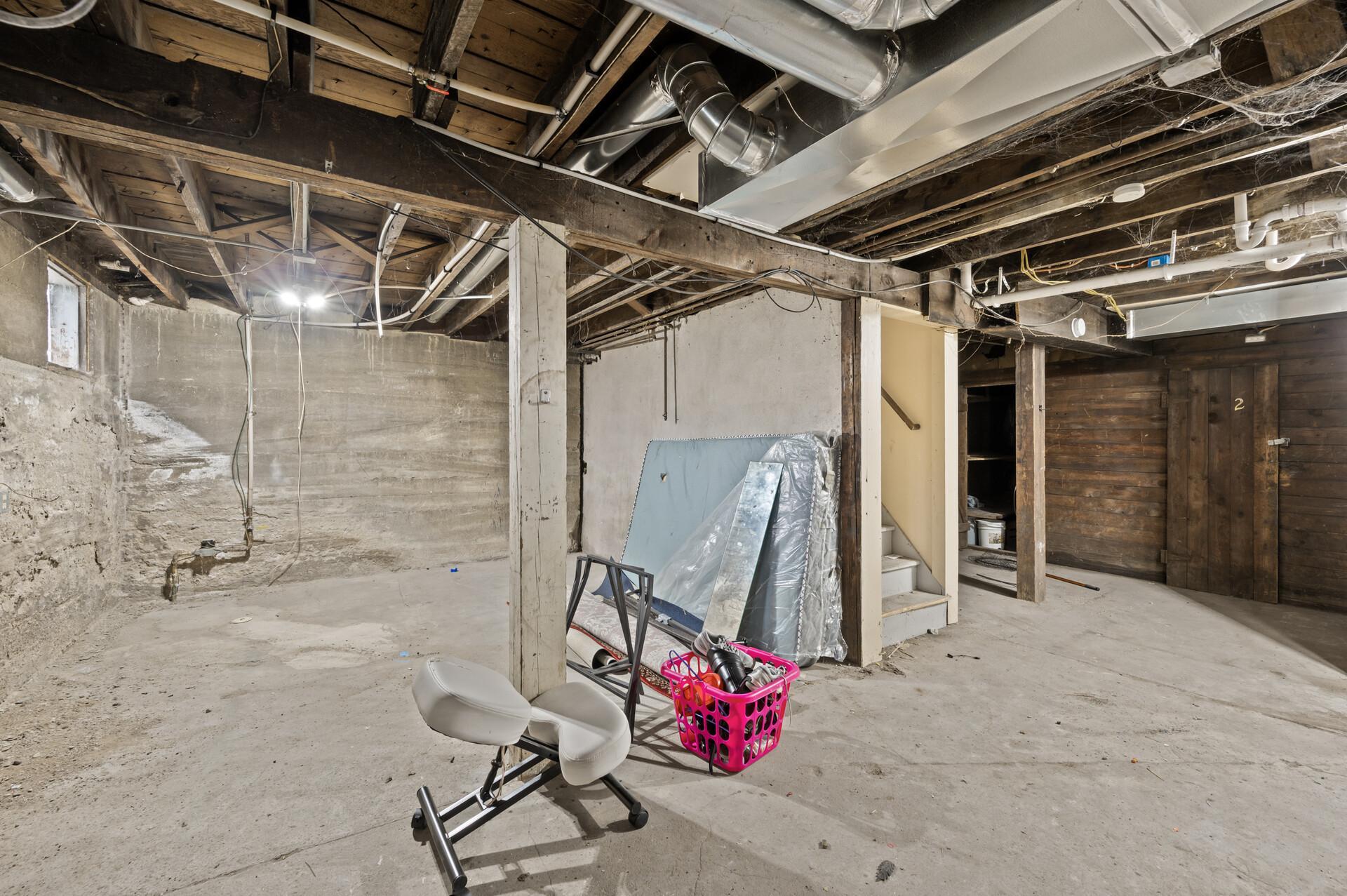 View of Residential Income at 3400 Elliot Avenue, Minneapolis MN 55407, Minneapolis (50 of 52) - Mike Wilen | Minnesota Team Real Estate