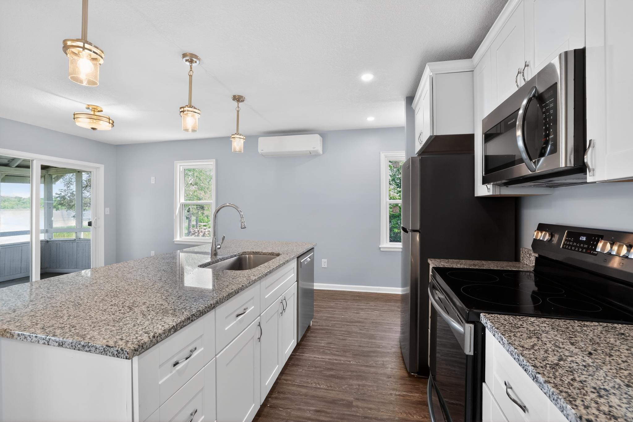 View of Residential Income at 2627 Commerce Boulevard, Mound MN 55364, Mound (20 of 33) - Mike Wilen | Minnesota Team Real Estate