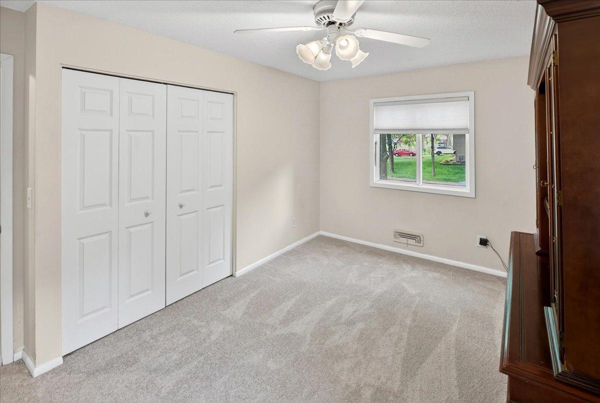 View of Residential at 10204 Valley Forge Lane, Maple Grove MN 55369, Maple Grove (16 of 23) - Mike Wilen | Minnesota Team Real Estate