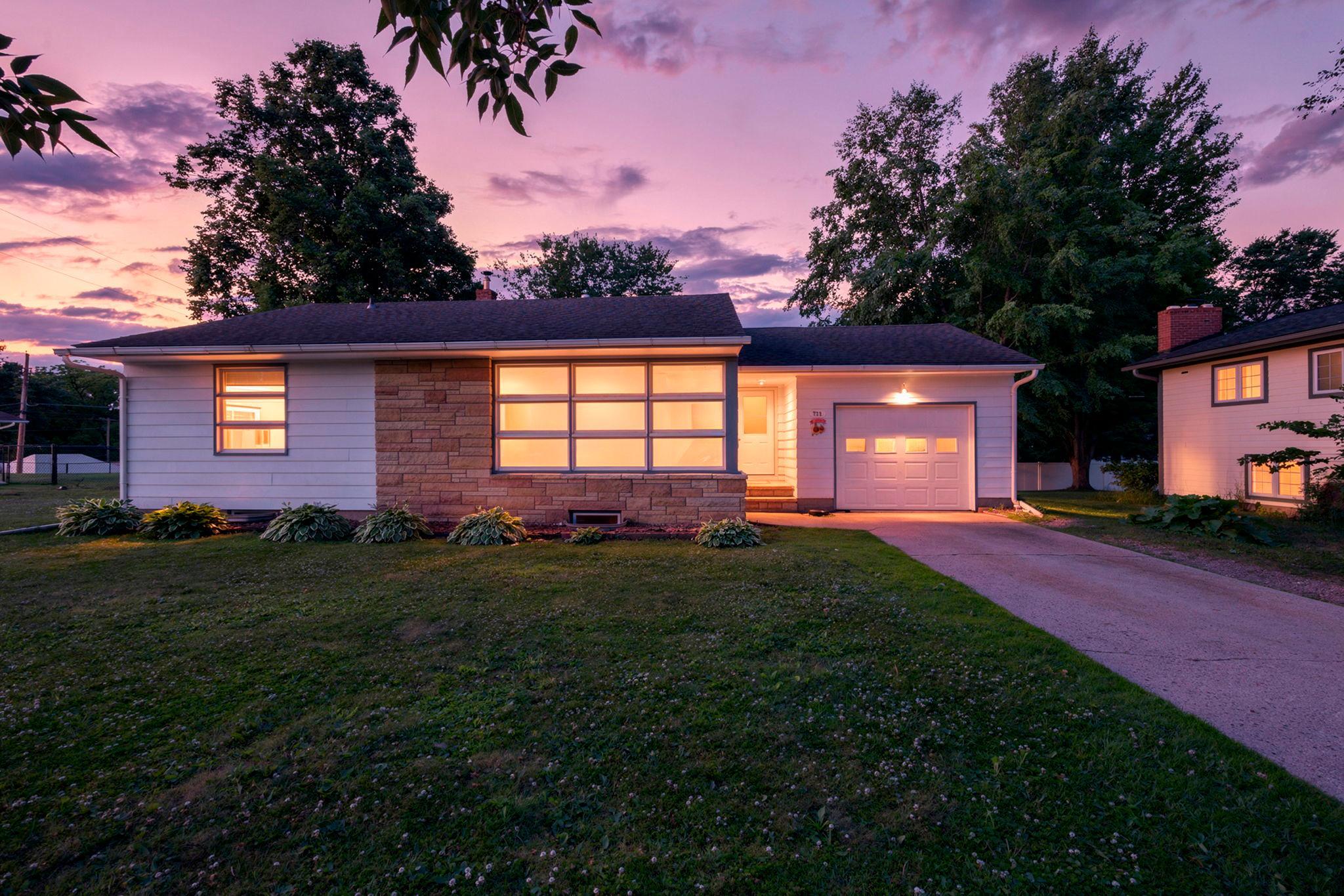 View of Residential at 711 Elm Avenue, Gaylord MN 55334, Gaylord - Mike Wilen | Minnesota Team Real Estate