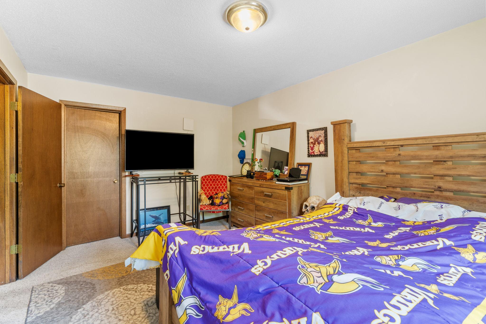 View of Residential at 4222 Bridgewood Terrace, Vadnais Heights MN 55127, Vadnais Heights (11 of 24) - Mike Wilen | Minnesota Team Real Estate