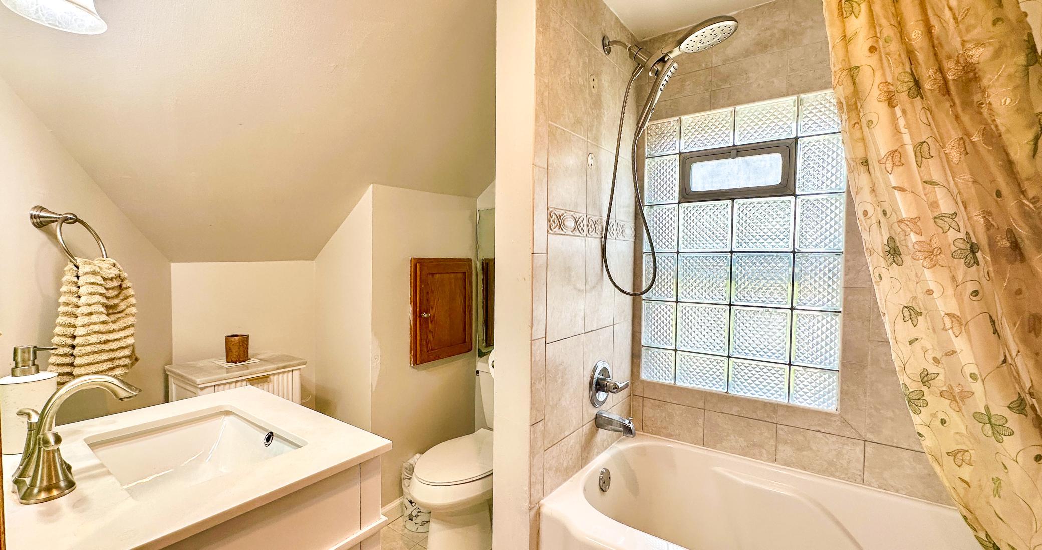 View of Residential at 6225 Pillsbury Avenue, Richfield MN 55423, Richfield (17 of 26) - Mike Wilen | Minnesota Team Real Estate