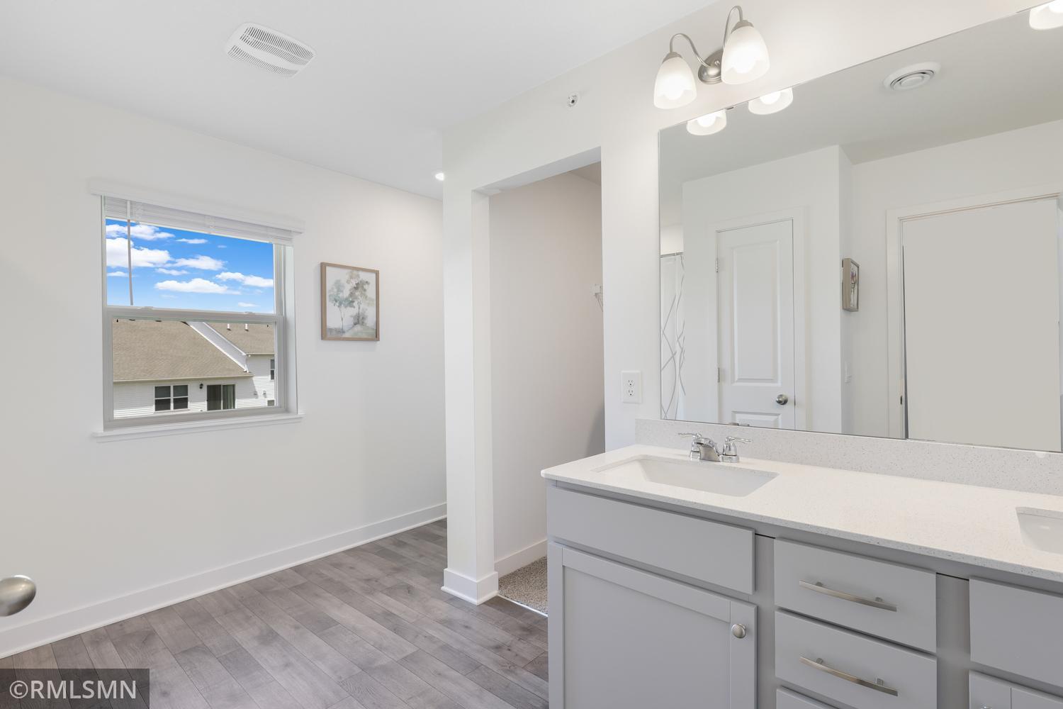 View of Residential at 13808 Kaylemore Trail, Rosemount MN 55068, Rosemount (16 of 31) - Mike Wilen | Minnesota Team Real Estate