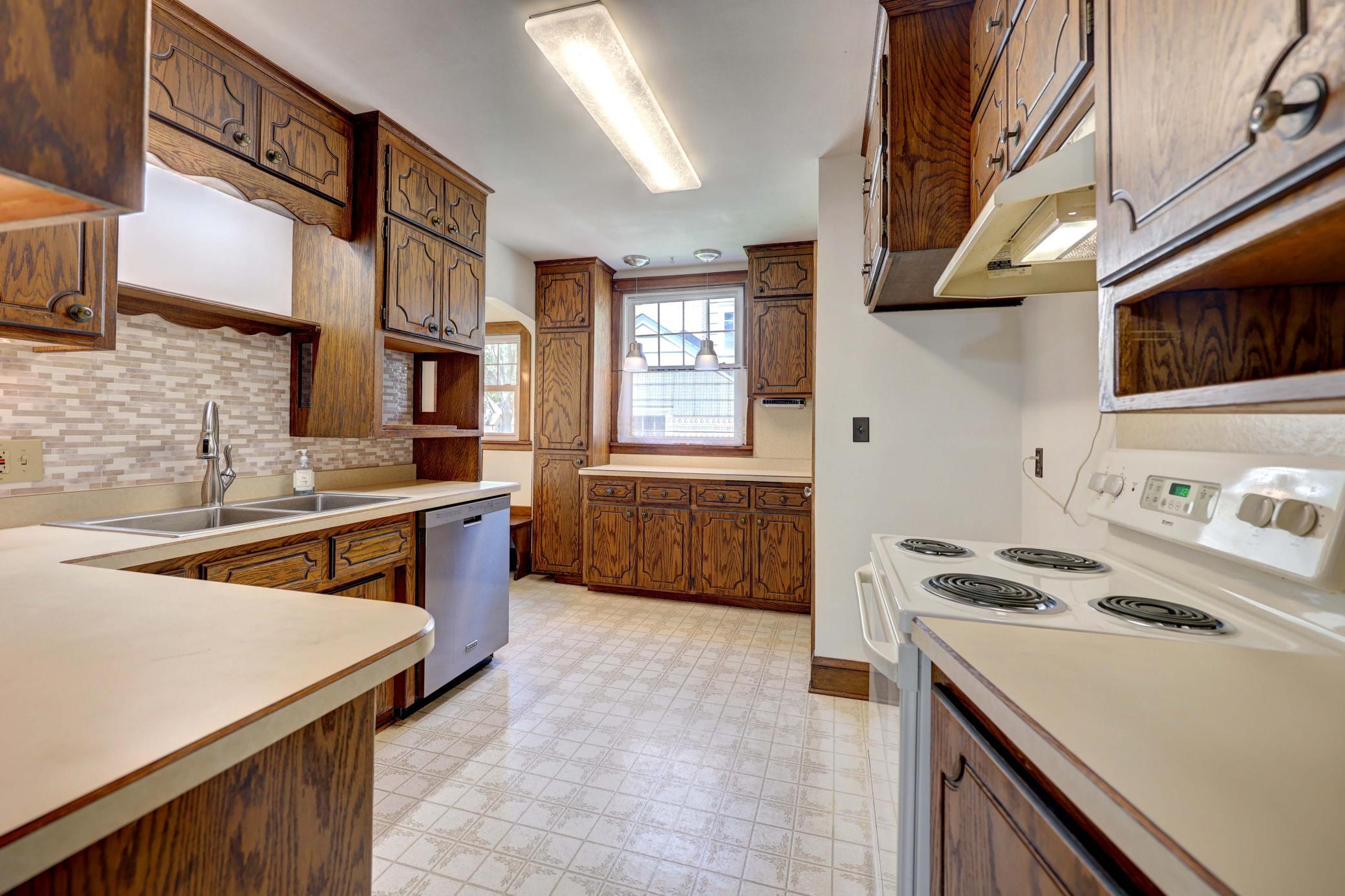 View of Residential at 4020 Washburn Avenue, Minneapolis MN 55412, Minneapolis (12 of 46) - Mike Wilen | Minnesota Team Real Estate
