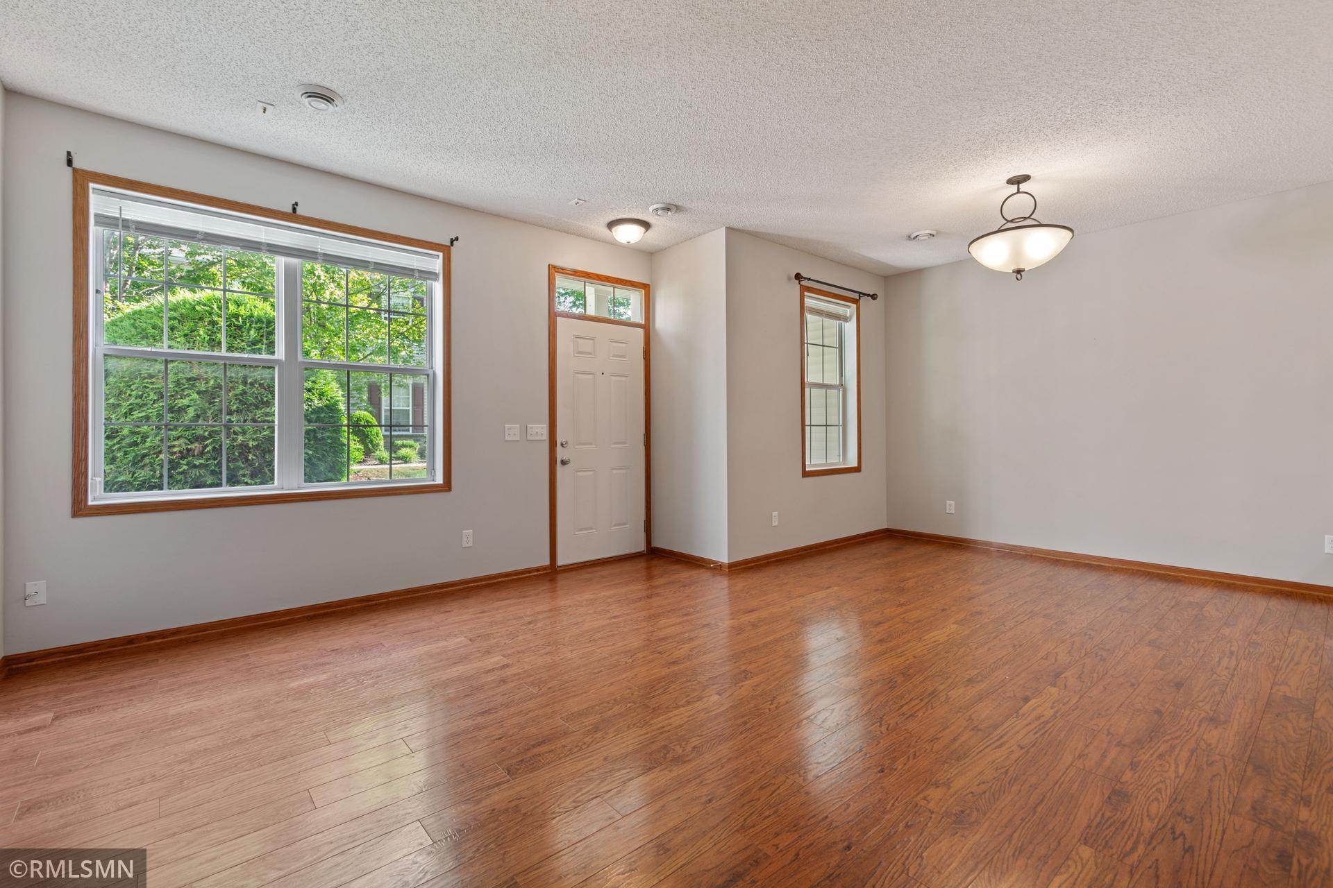 View of Residential at 3473 Cherry Lane #B, Woodbury MN 55129, Woodbury (8 of 15) - Mike Wilen | Minnesota Team Real Estate