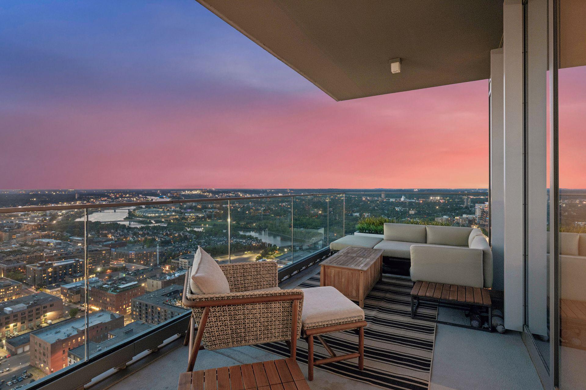 View of Residential at 255 Hennepin Avenue #3103, Minneapolis MN 55408, Minneapolis (7 of 117) - Mike Wilen | Minnesota Team Real Estate