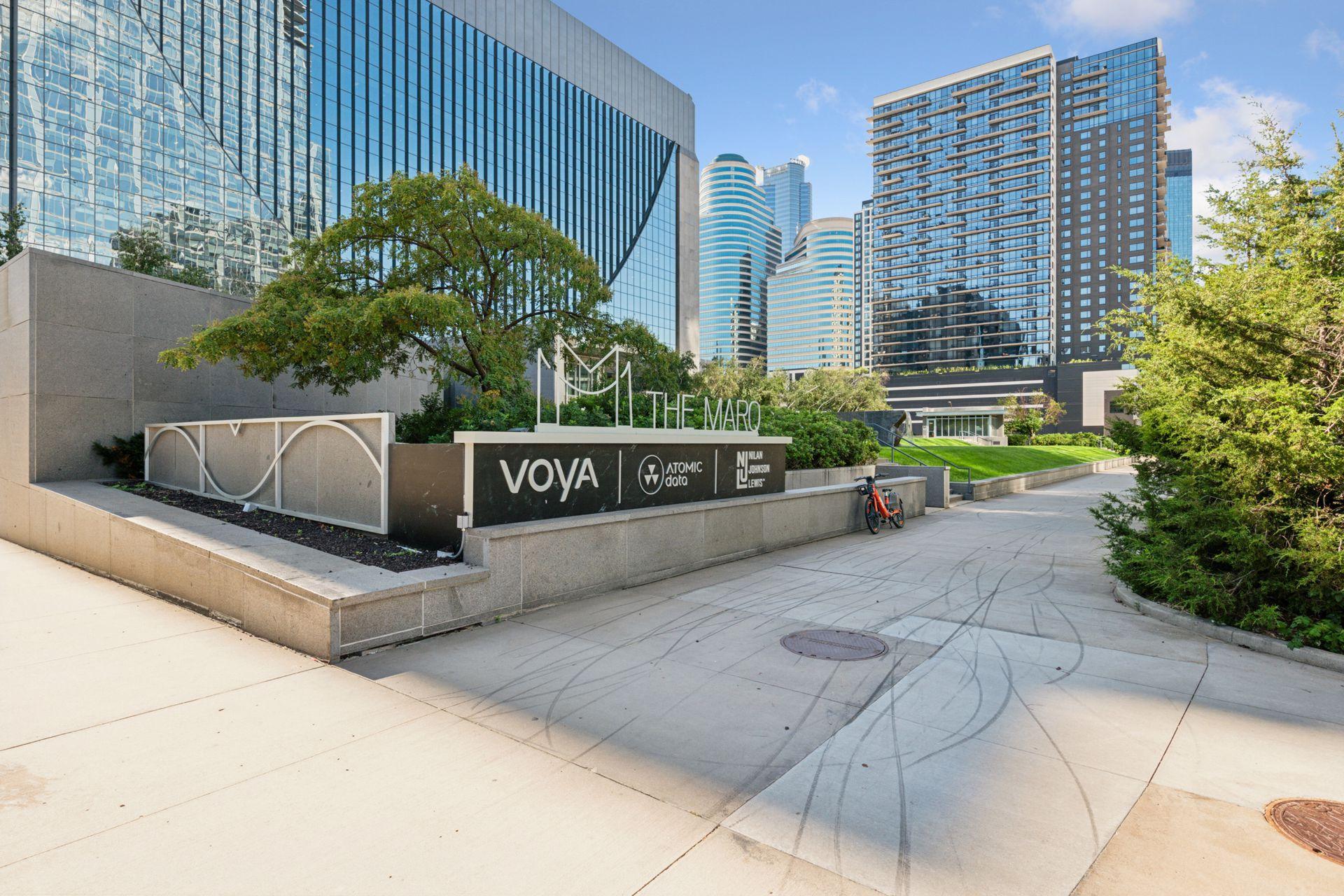 View of Residential at 255 Hennepin Avenue #3103, Minneapolis MN 55408, Minneapolis (77 of 117) - Mike Wilen | Minnesota Team Real Estate