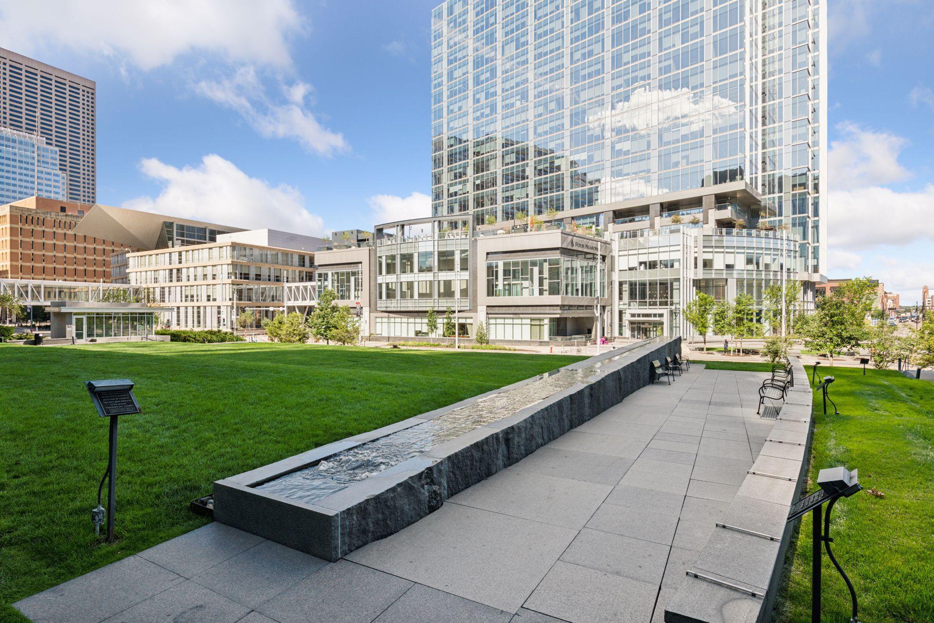 View of Residential at 255 Hennepin Avenue #3103, Minneapolis MN 55408, Minneapolis (74 of 117) - Mike Wilen | Minnesota Team Real Estate