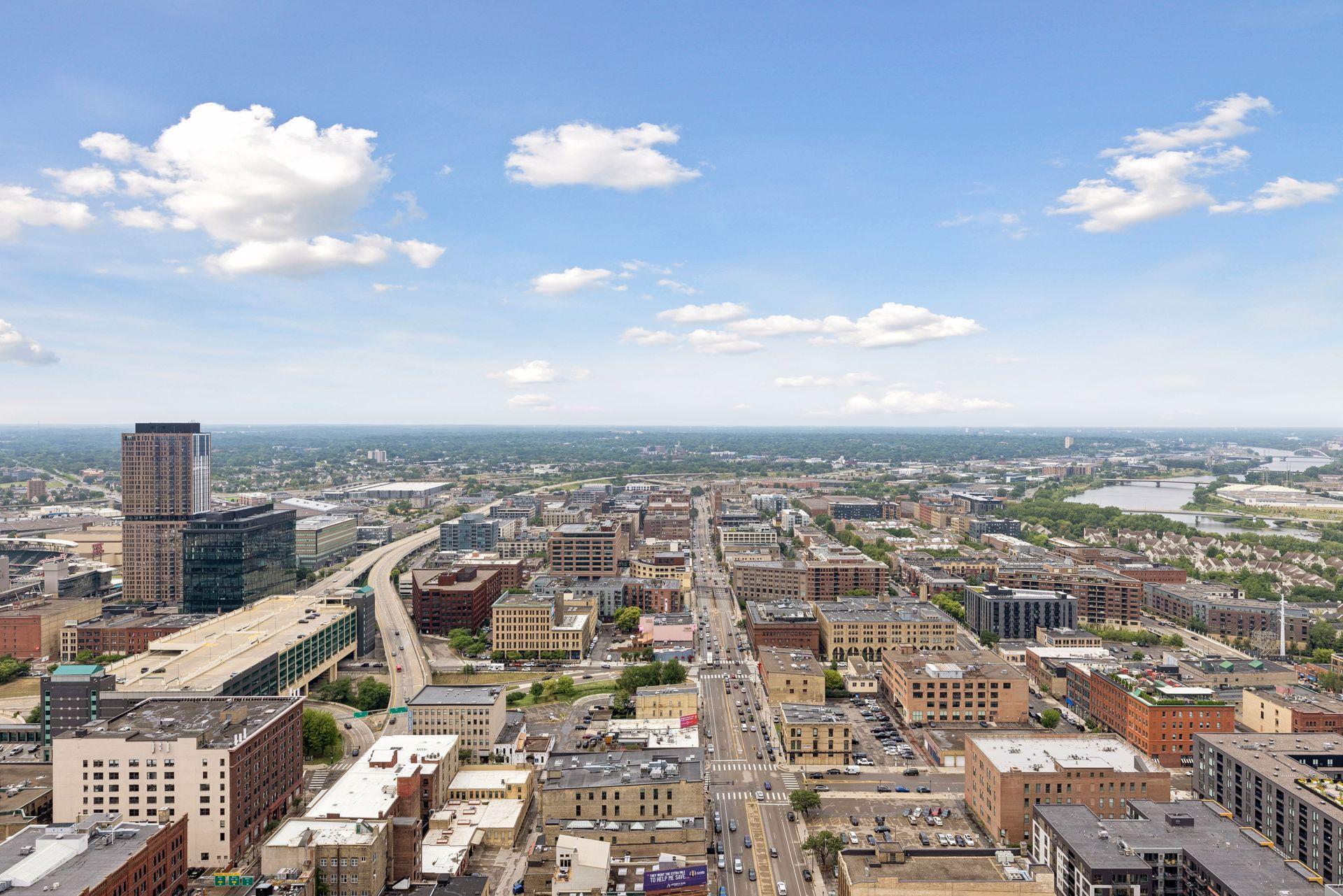 View of Residential at 255 Hennepin Avenue #3103, Minneapolis MN 55408, Minneapolis (15 of 117) - Mike Wilen | Minnesota Team Real Estate