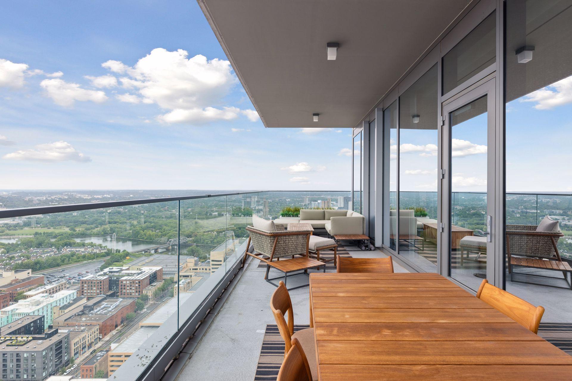 View of Residential at 255 Hennepin Avenue #3103, Minneapolis MN 55408, Minneapolis (8 of 117) - Mike Wilen | Minnesota Team Real Estate