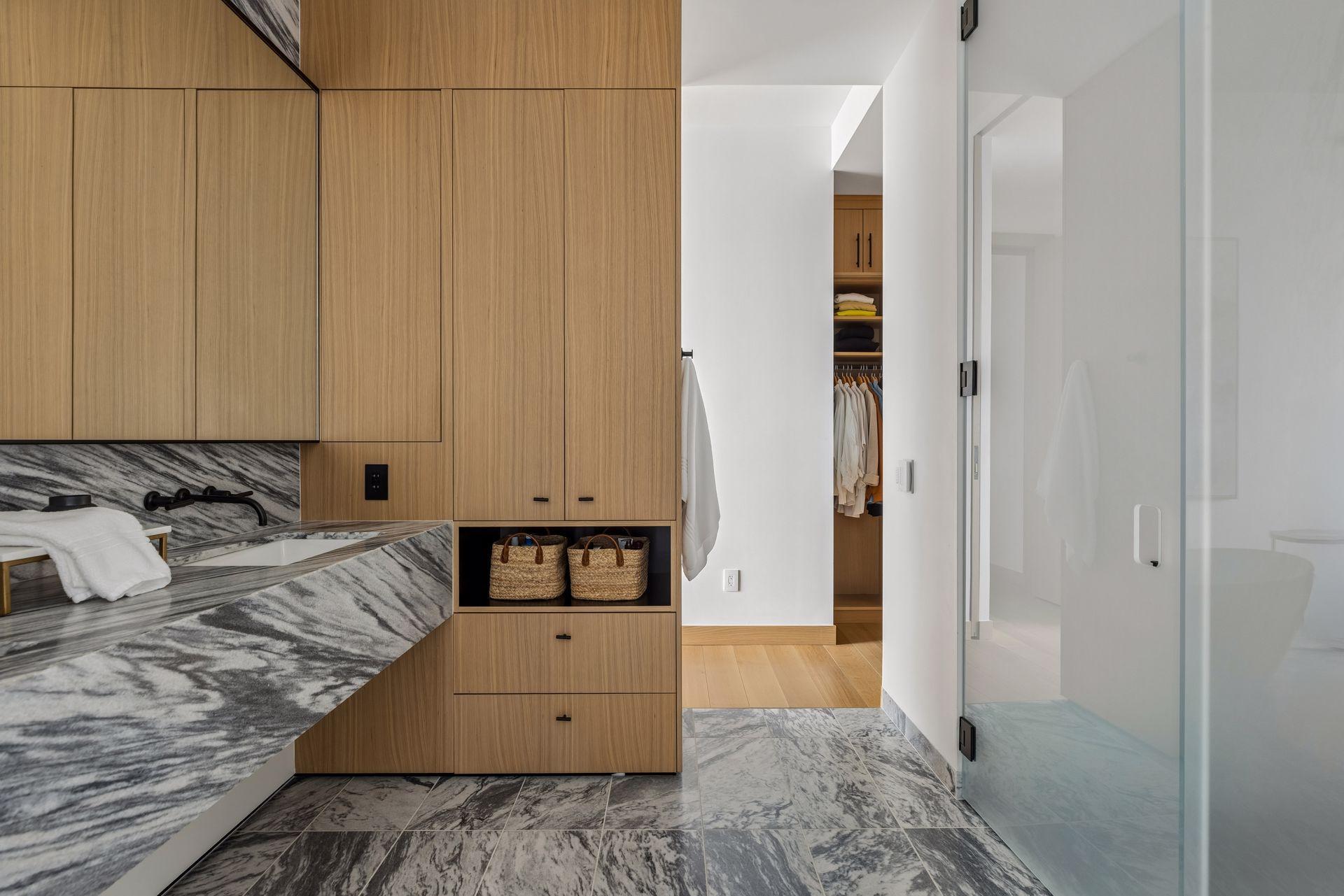 View of Residential at 255 Hennepin Avenue #3103, Minneapolis MN 55408, Minneapolis (56 of 117) - Mike Wilen | Minnesota Team Real Estate