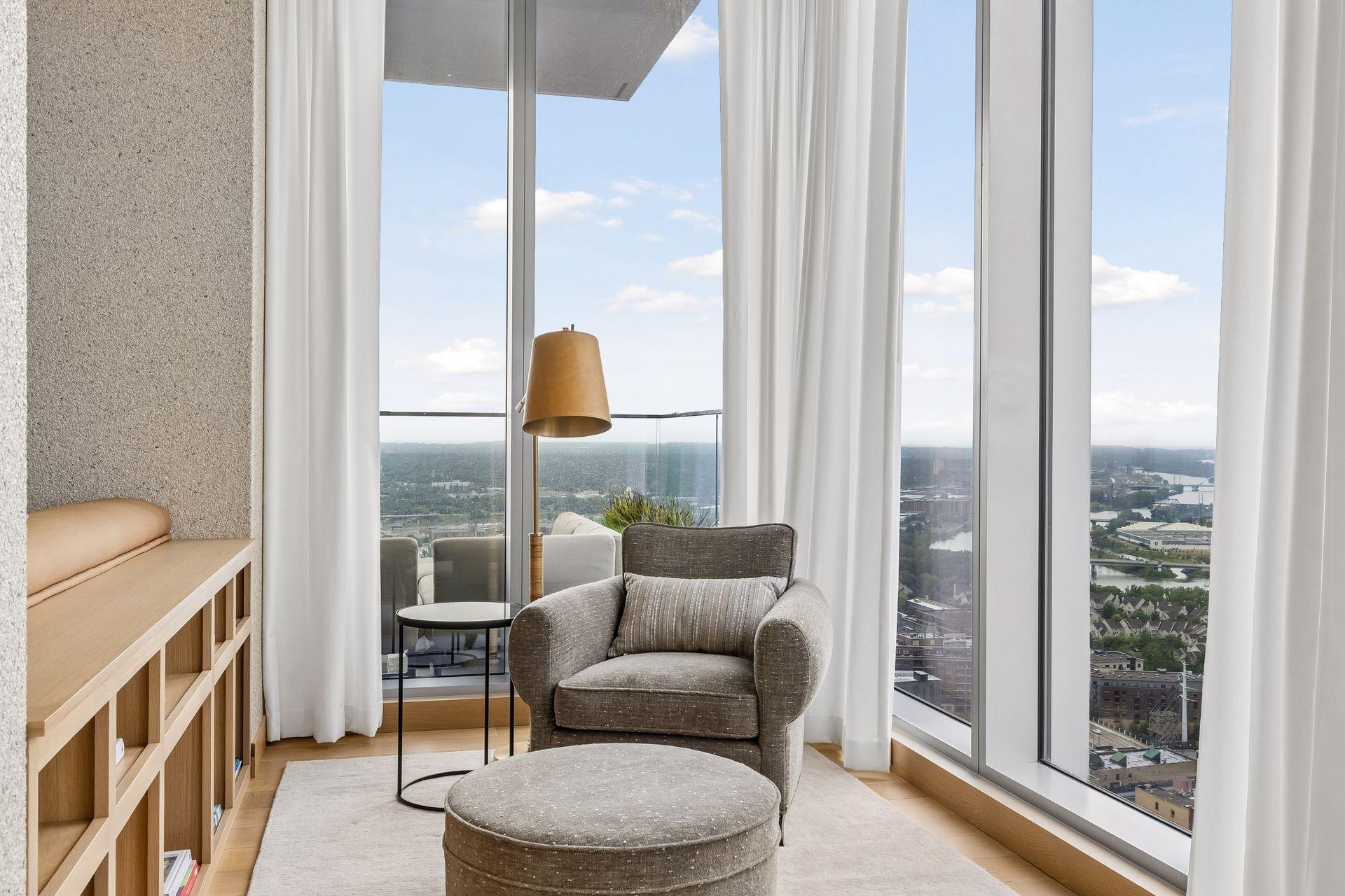 View of Residential at 255 Hennepin Avenue #3103, Minneapolis MN 55408, Minneapolis (21 of 117) - Mike Wilen | Minnesota Team Real Estate