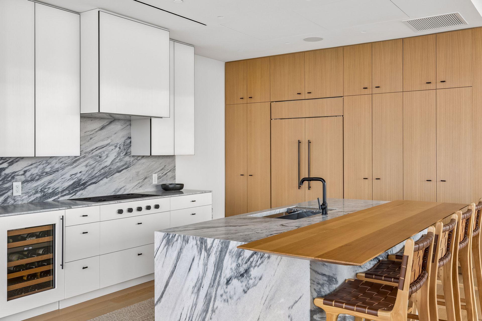 View of Residential at 255 Hennepin Avenue #3103, Minneapolis MN 55408, Minneapolis (44 of 117) - Mike Wilen | Minnesota Team Real Estate