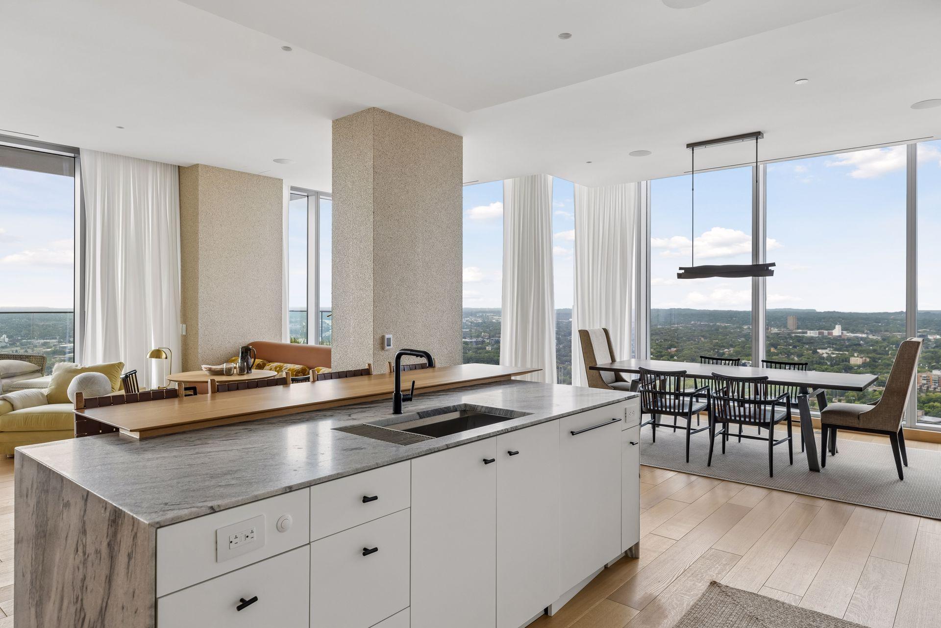 View of Residential at 255 Hennepin Avenue #3103, Minneapolis MN 55408, Minneapolis (41 of 117) - Mike Wilen | Minnesota Team Real Estate