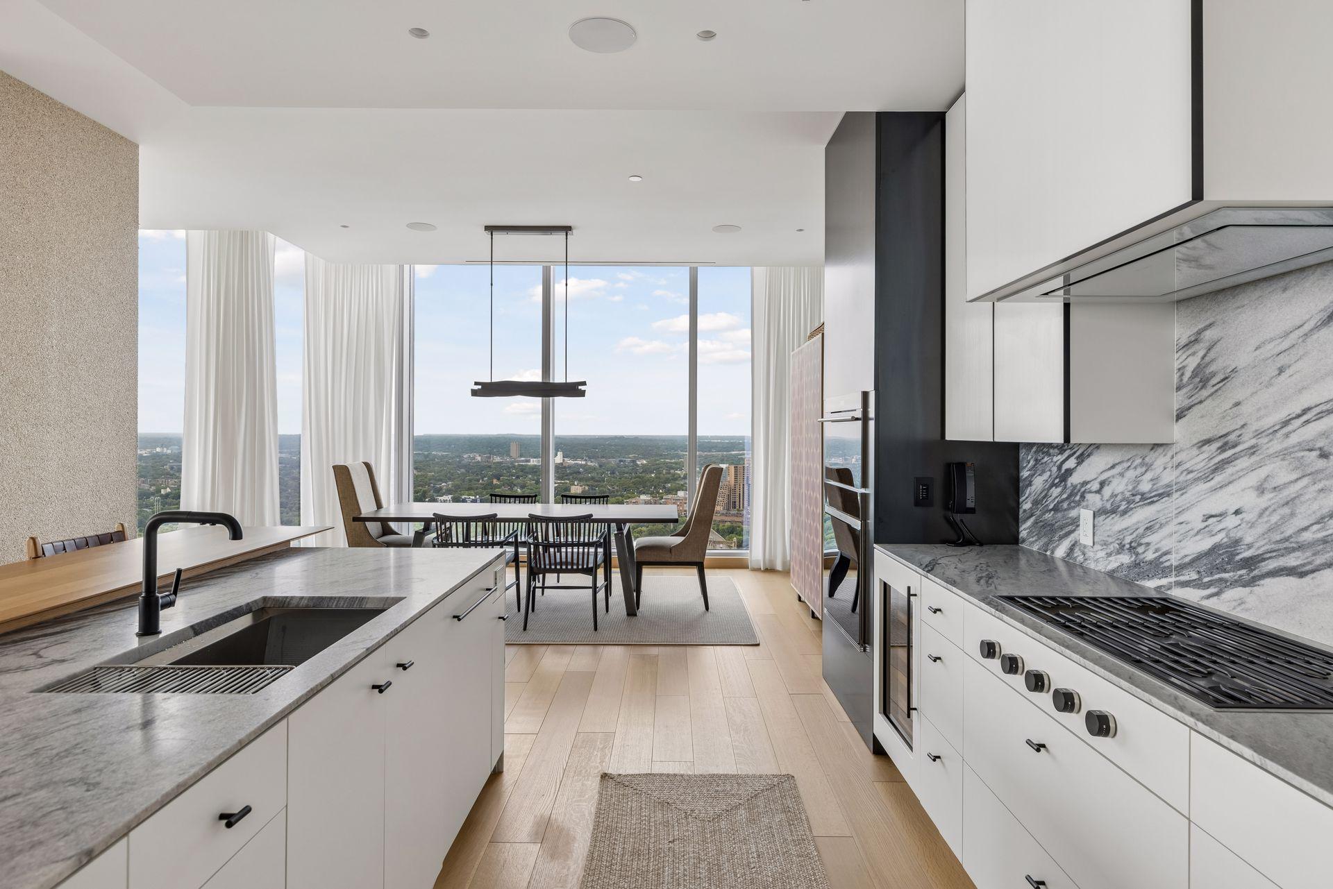 View of Residential at 255 Hennepin Avenue #3103, Minneapolis MN 55408, Minneapolis (40 of 117) - Mike Wilen | Minnesota Team Real Estate