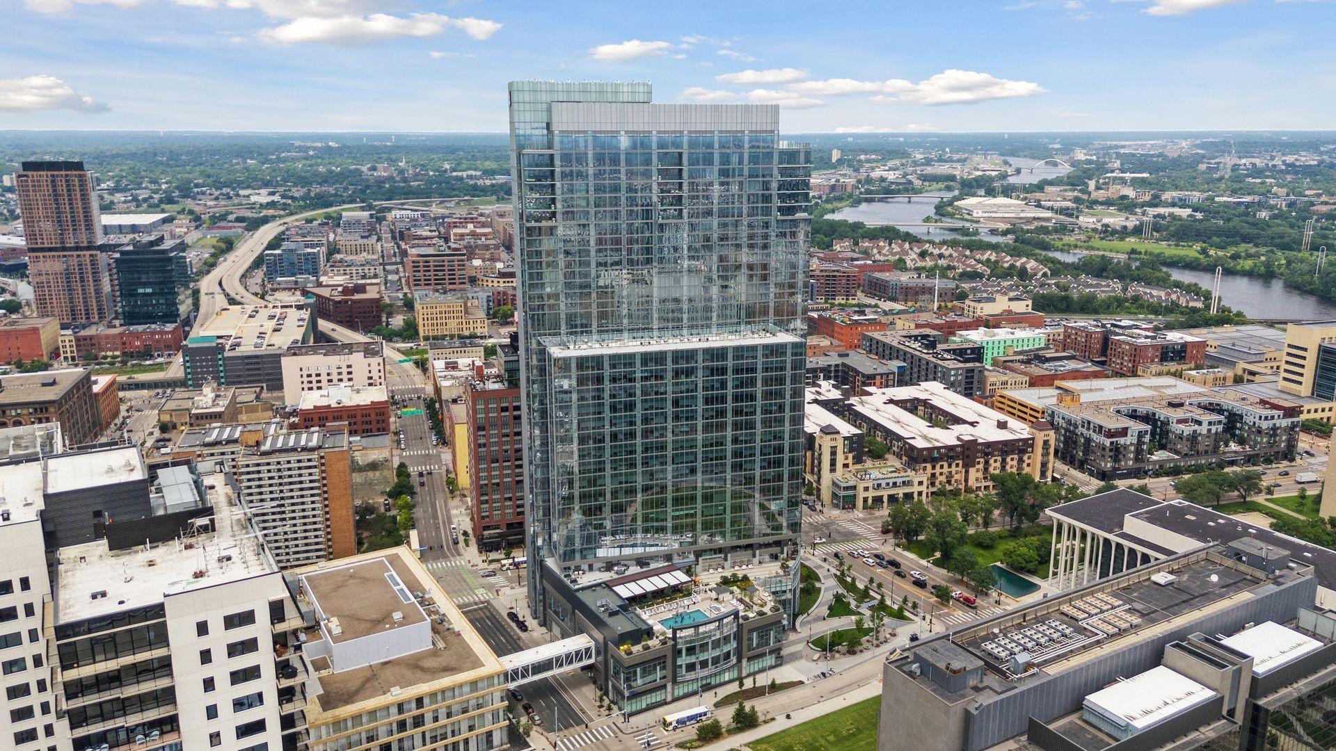 View of Residential at 255 Hennepin Avenue #3103, Minneapolis MN 55408, Minneapolis (68 of 117) - Mike Wilen | Minnesota Team Real Estate