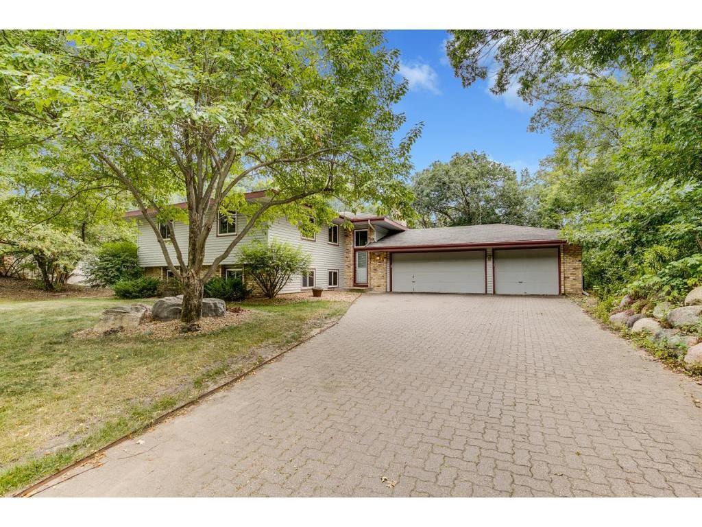 View of Residential at 3203 Red Oak Circle, Burnsville MN 55337, Burnsville - Mike Wilen | Minnesota Team Real Estate