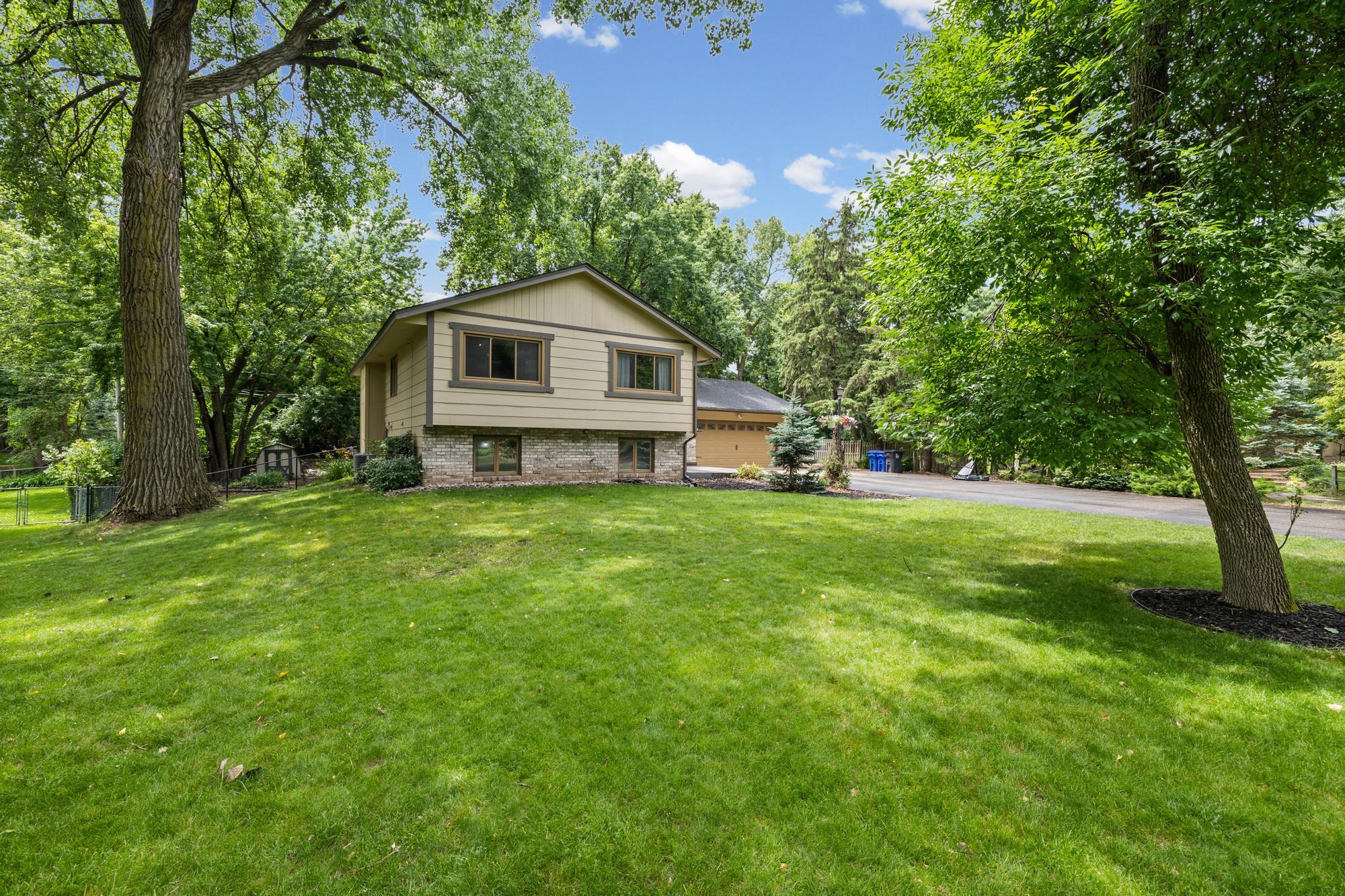 View of Residential at 2194 Snowshoe Lane, Saint Paul MN 55119, Saint Paul - Mike Wilen | Minnesota Team Real Estate