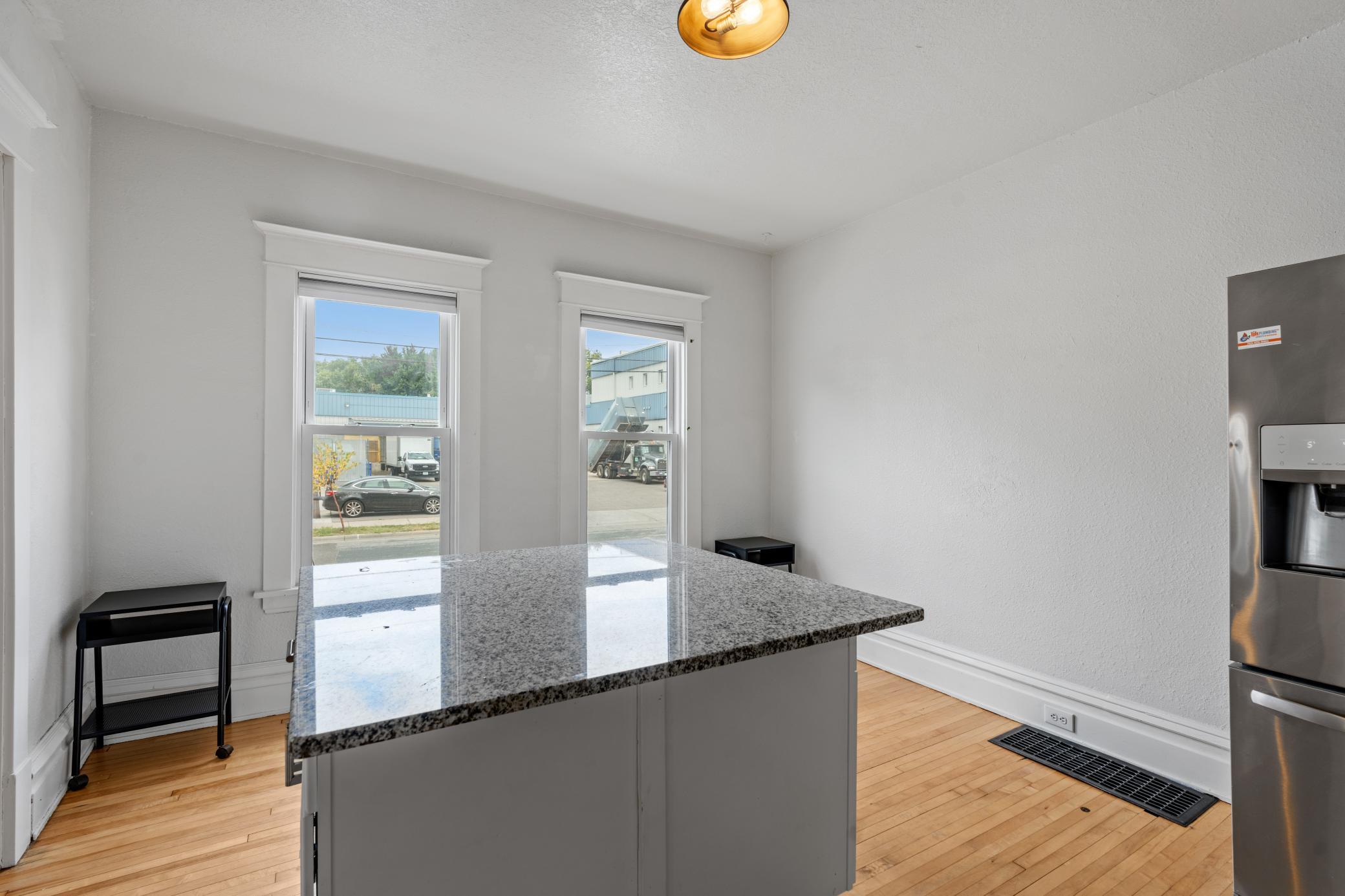 View of Residential at 1176 14th Avenue, Minneapolis MN 55414, Minneapolis (8 of 25) - Mike Wilen | Minnesota Team Real Estate