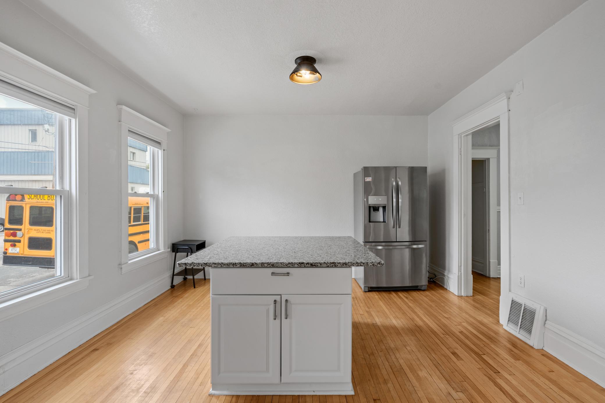 View of Residential at 1176 14th Avenue, Minneapolis MN 55414, Minneapolis (10 of 25) - Mike Wilen | Minnesota Team Real Estate