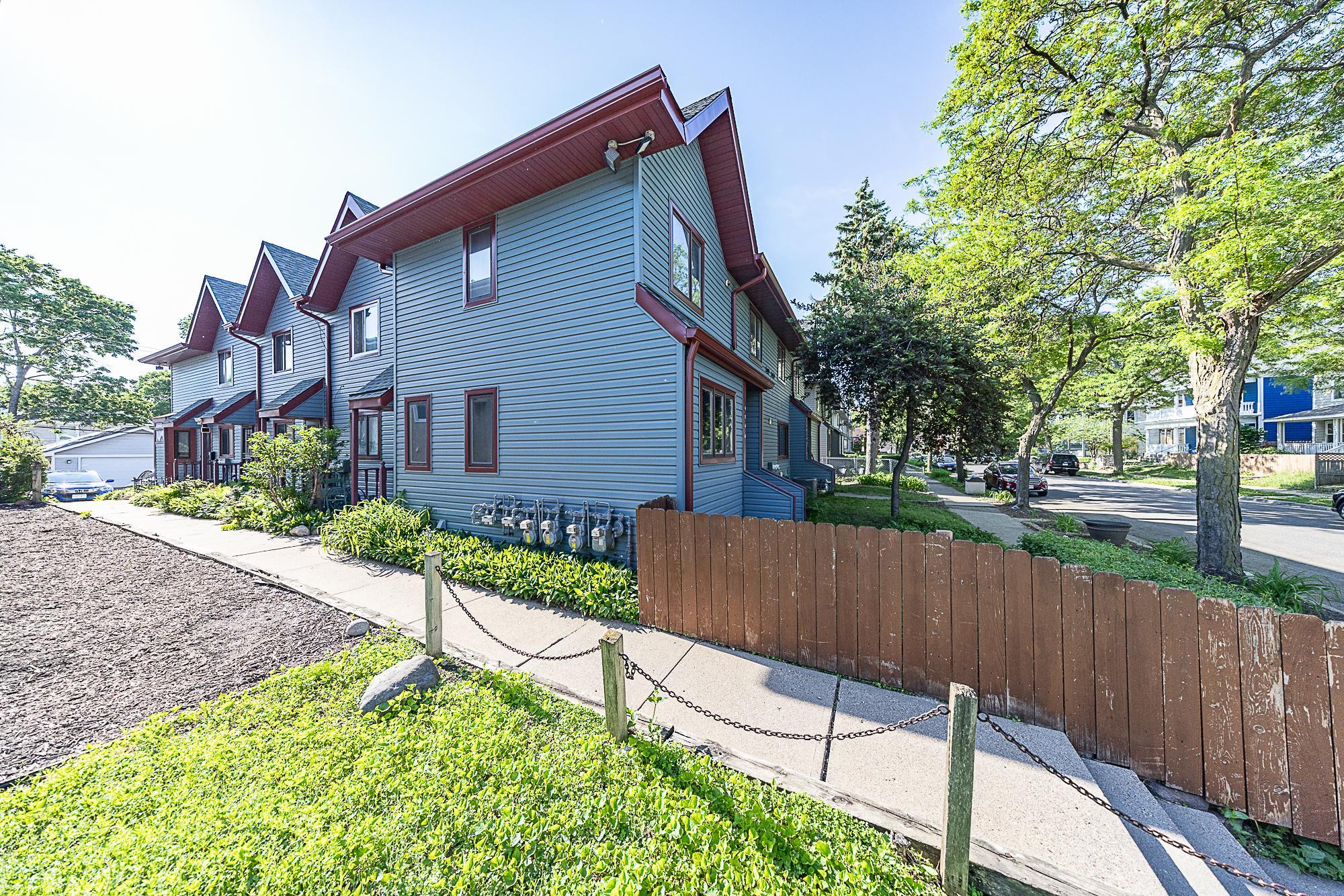 View of Residential at 2421 Elliot Avenue, Minneapolis MN 55404, Minneapolis (23 of 23) - Mike Wilen | Minnesota Team Real Estate