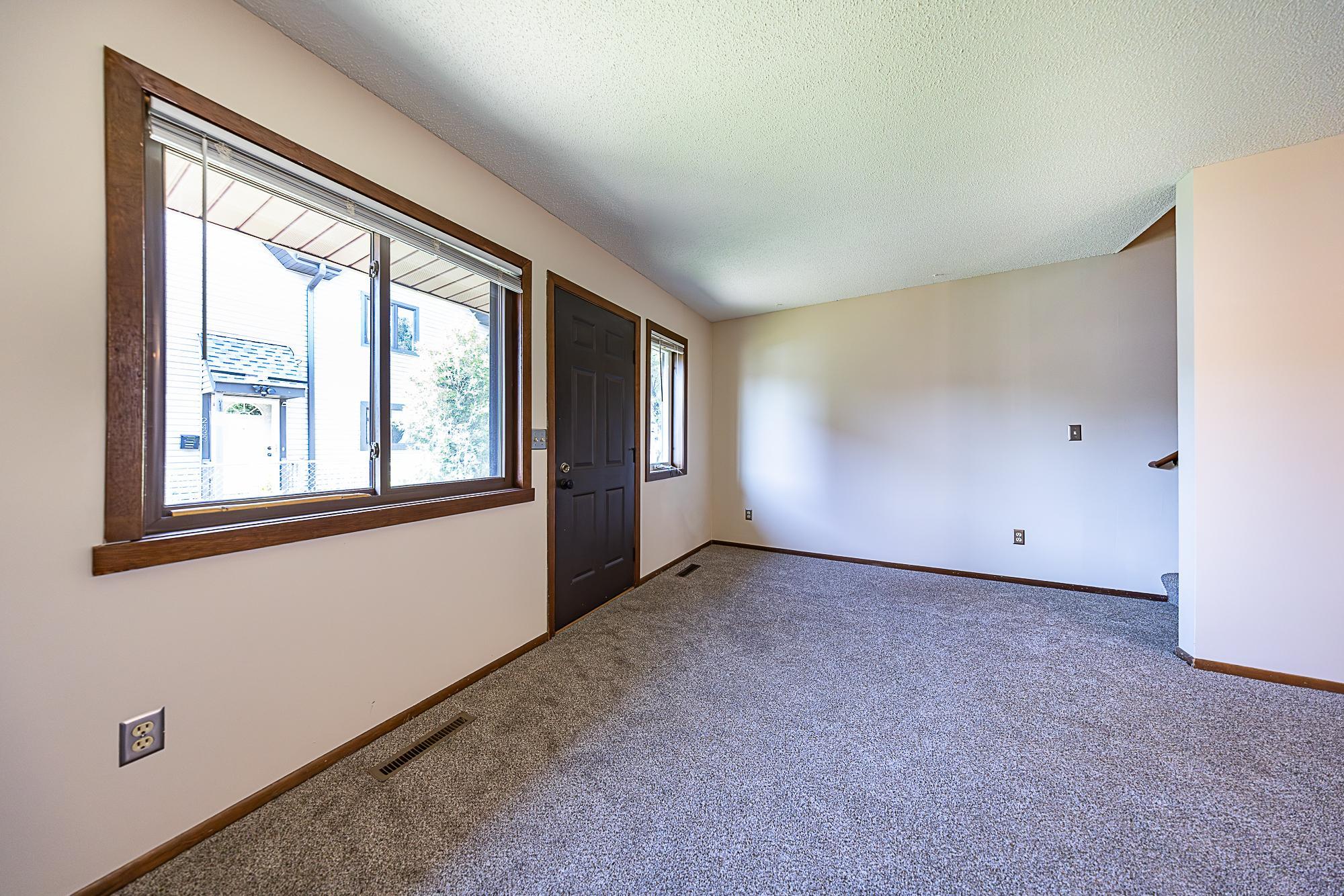 View of Residential at 2421 Elliot Avenue, Minneapolis MN 55404, Minneapolis (12 of 23) - Mike Wilen | Minnesota Team Real Estate