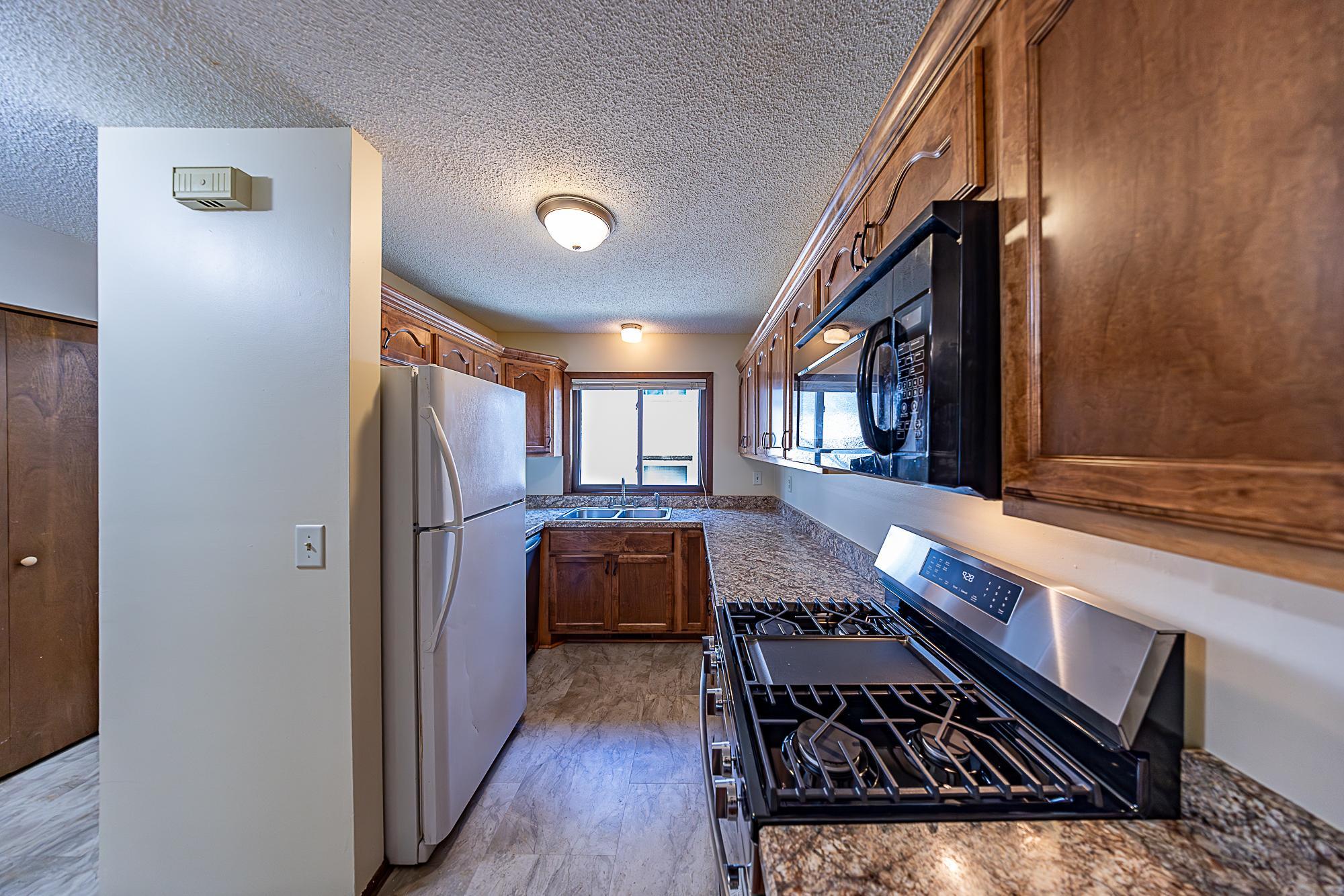 View of Residential at 2421 Elliot Avenue, Minneapolis MN 55404, Minneapolis (8 of 23) - Mike Wilen | Minnesota Team Real Estate