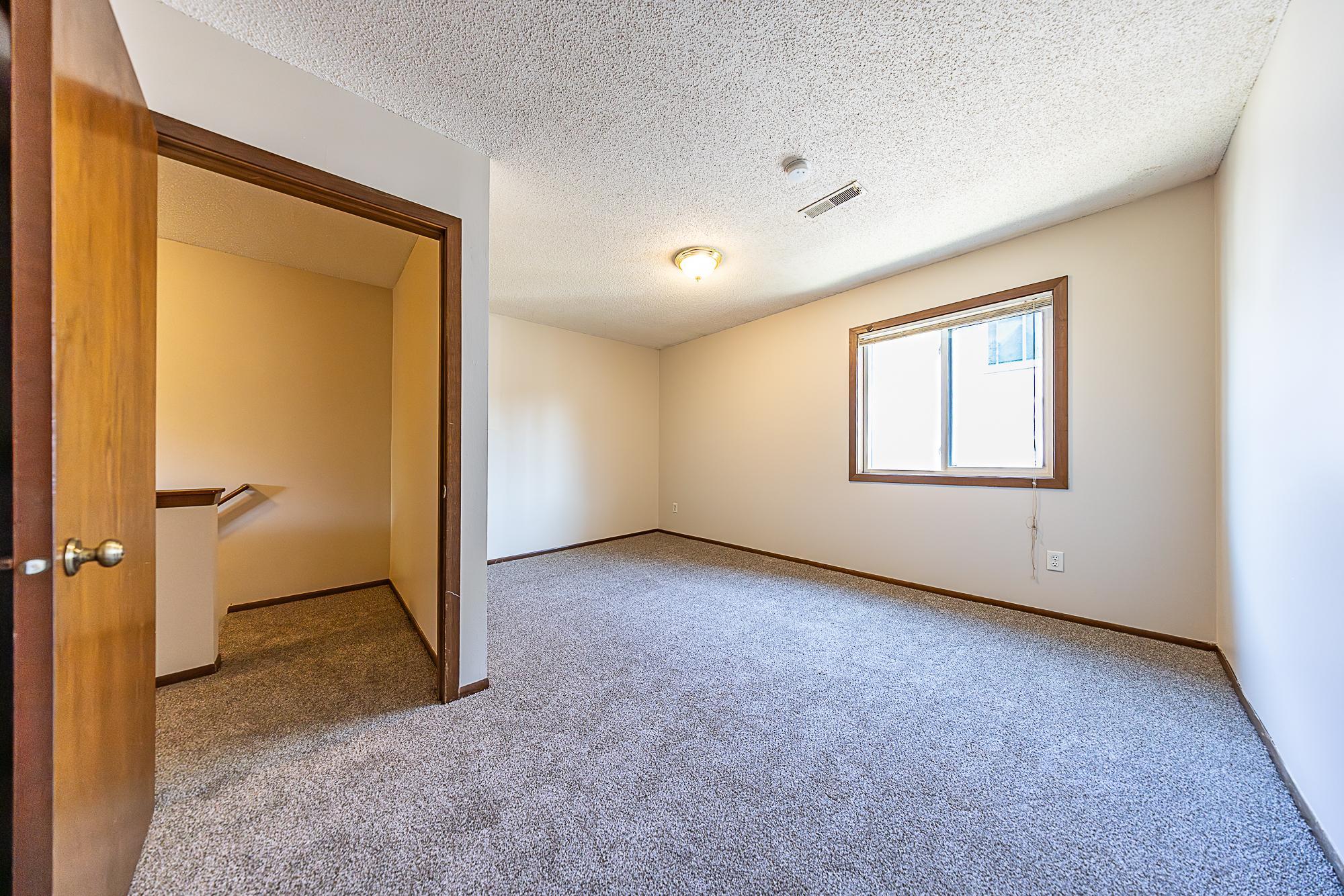 View of Residential at 2421 Elliot Avenue, Minneapolis MN 55404, Minneapolis (18 of 23) - Mike Wilen | Minnesota Team Real Estate
