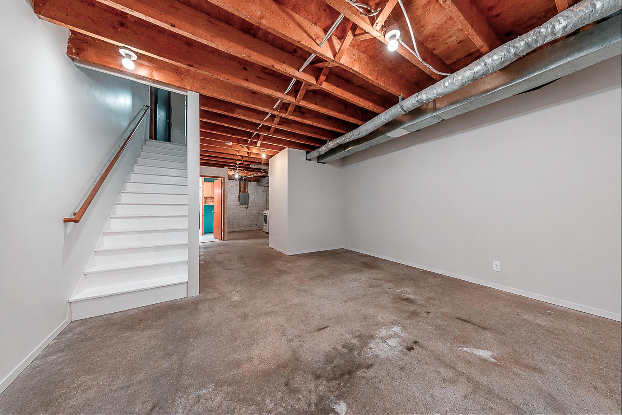 View of Residential at 2421 Elliot Avenue, Minneapolis MN 55404, Minneapolis (21 of 23) - Mike Wilen | Minnesota Team Real Estate