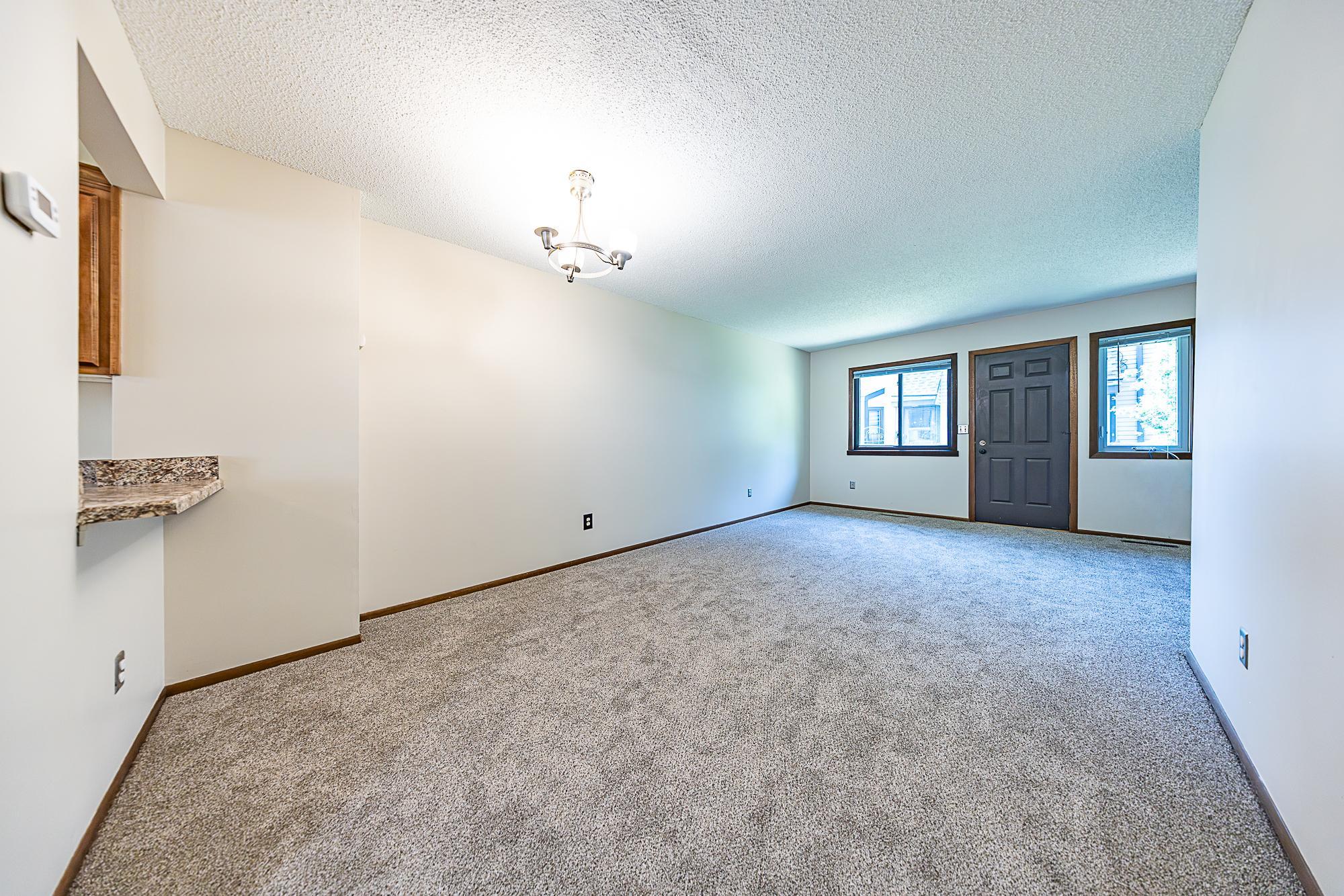 View of Residential at 2421 Elliot Avenue, Minneapolis MN 55404, Minneapolis (11 of 23) - Mike Wilen | Minnesota Team Real Estate