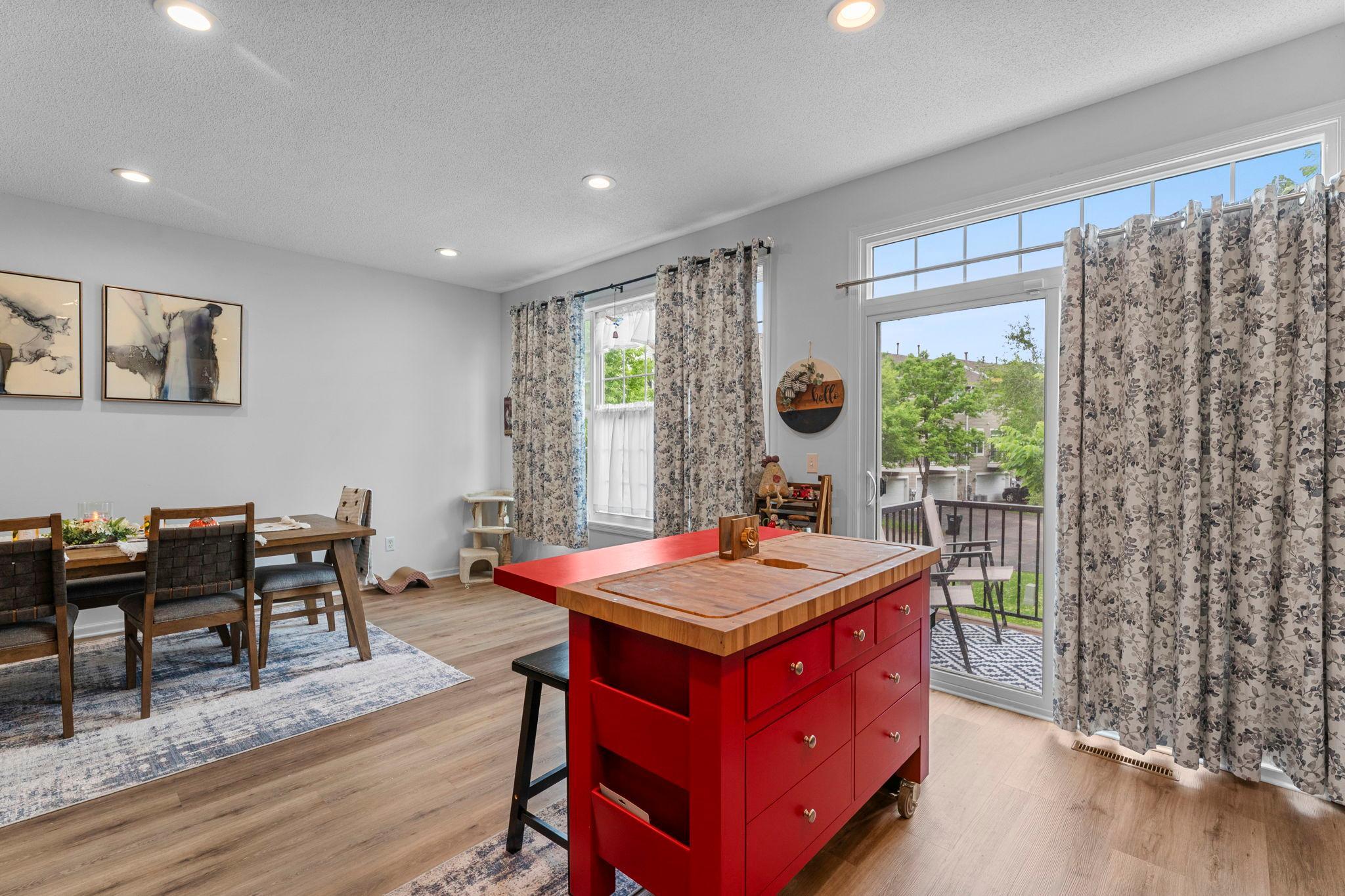 View of Residential at 4652 Woodland Avenue, Shakopee MN 55379, Shakopee (14 of 34) - Mike Wilen | Minnesota Team Real Estate