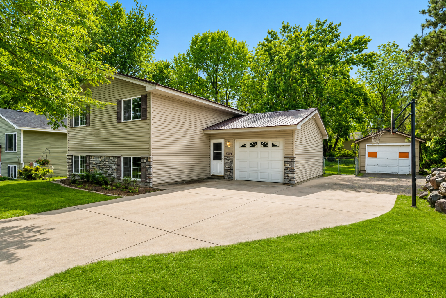 View of Residential at 31050 Foster Avenue, Stacy MN 55079, Stacy - Mike Wilen | Minnesota Team Real Estate