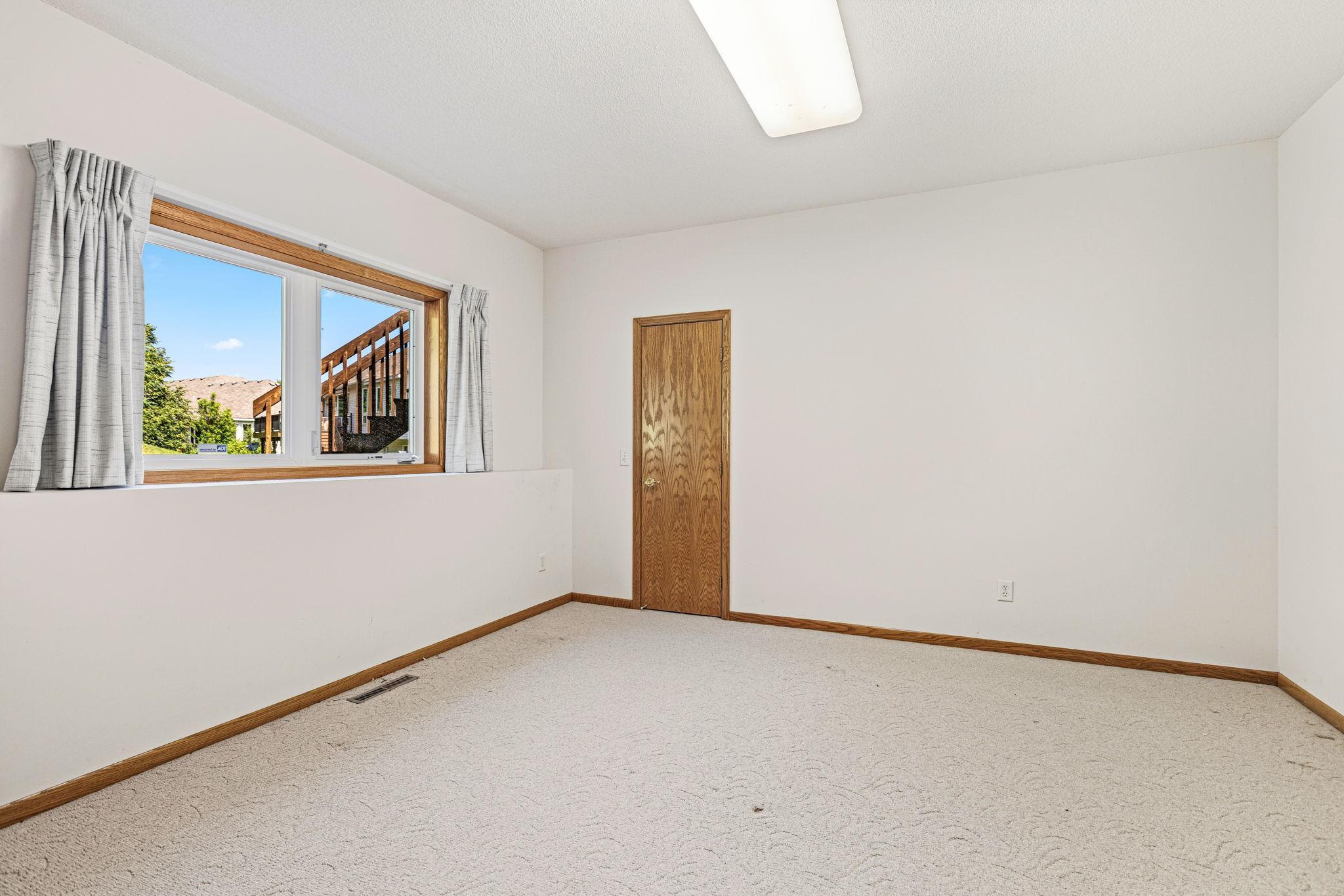 View of Residential at 16568 Irwindale Way, Lakeville MN 55044, Lakeville (38 of 55) - Mike Wilen | Minnesota Team Real Estate