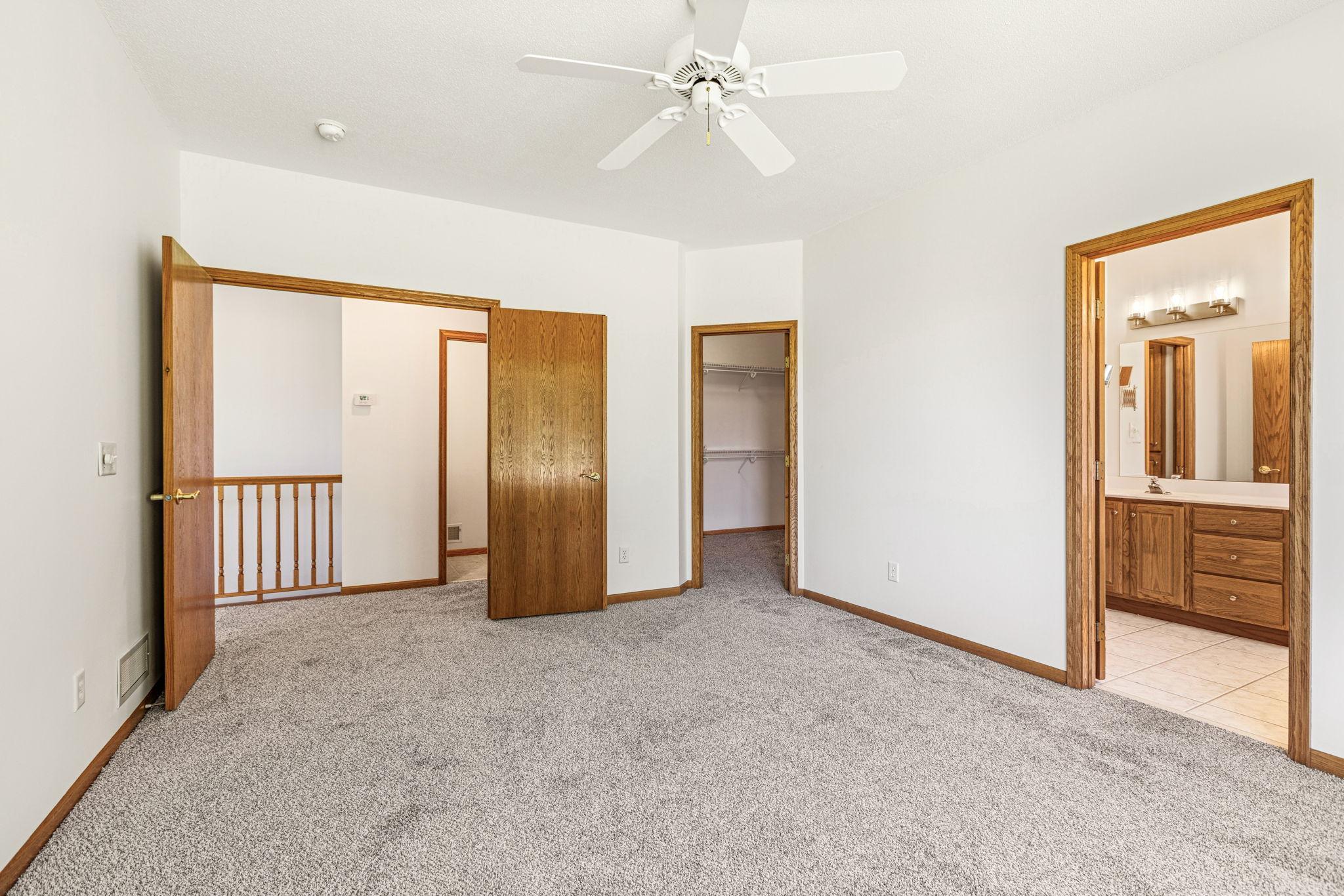 View of Residential at 16568 Irwindale Way, Lakeville MN 55044, Lakeville (28 of 55) - Mike Wilen | Minnesota Team Real Estate
